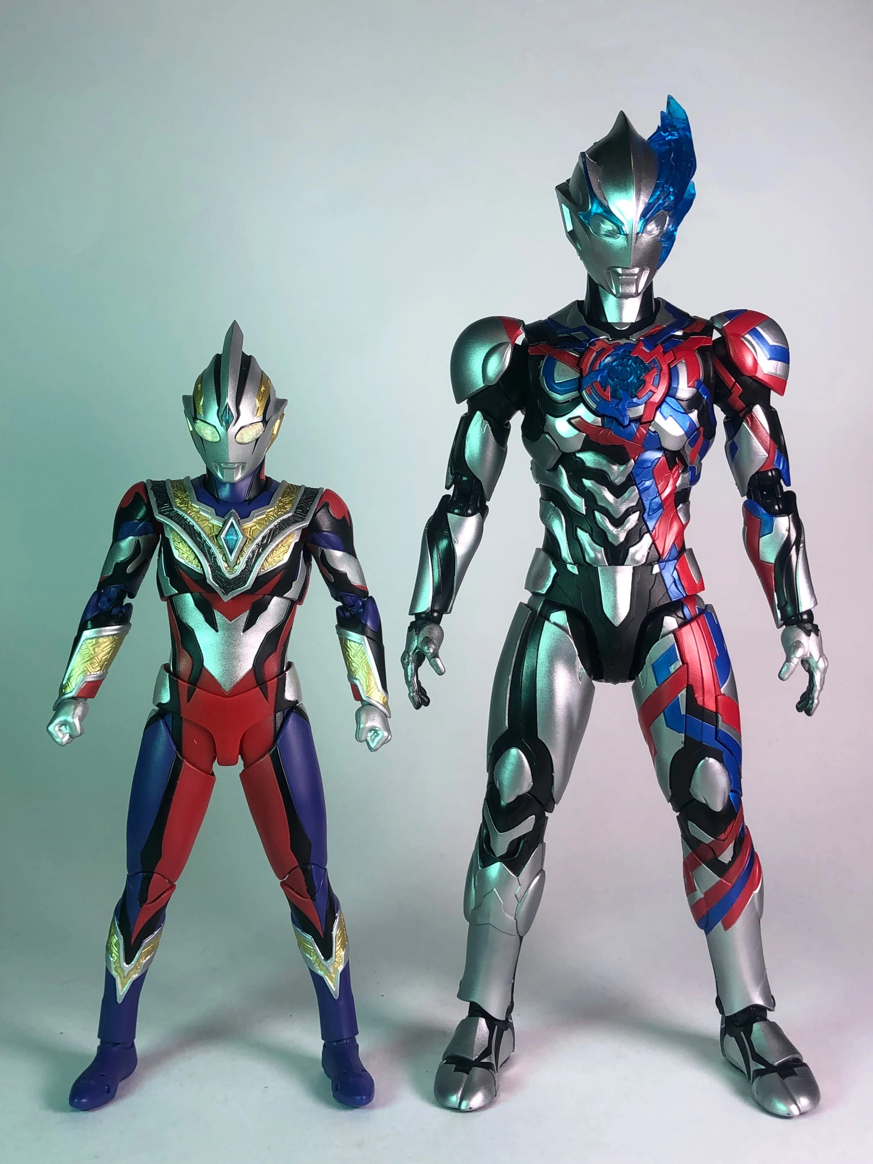 中国限定　発光　blokees 大シクレ　ウルトラマン　グリッターティガ BLOKEESってなんだ？中国だと侮るなかれ！｜ハルオ