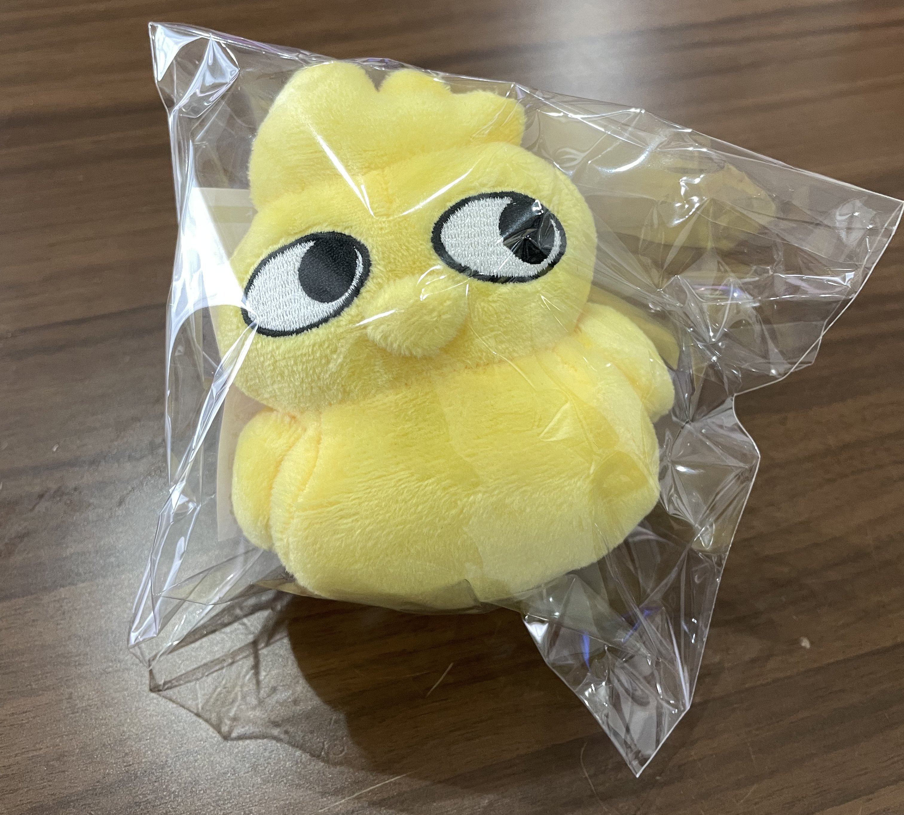イエロー鳥型ぬいぐるみ 約30cm 鳥貴族、最高♡ - 好きなメニュー発表ドラゴン - トリキの福袋が届き