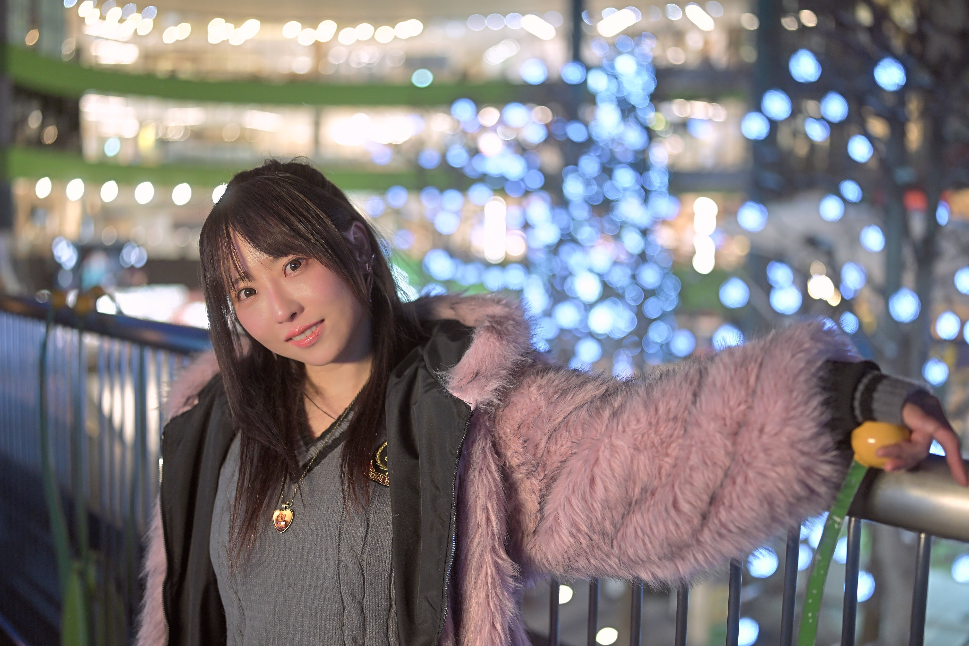 日下部ほたるさま（X: @hotaru_kusakabe ）夜景ポートレート② Z9