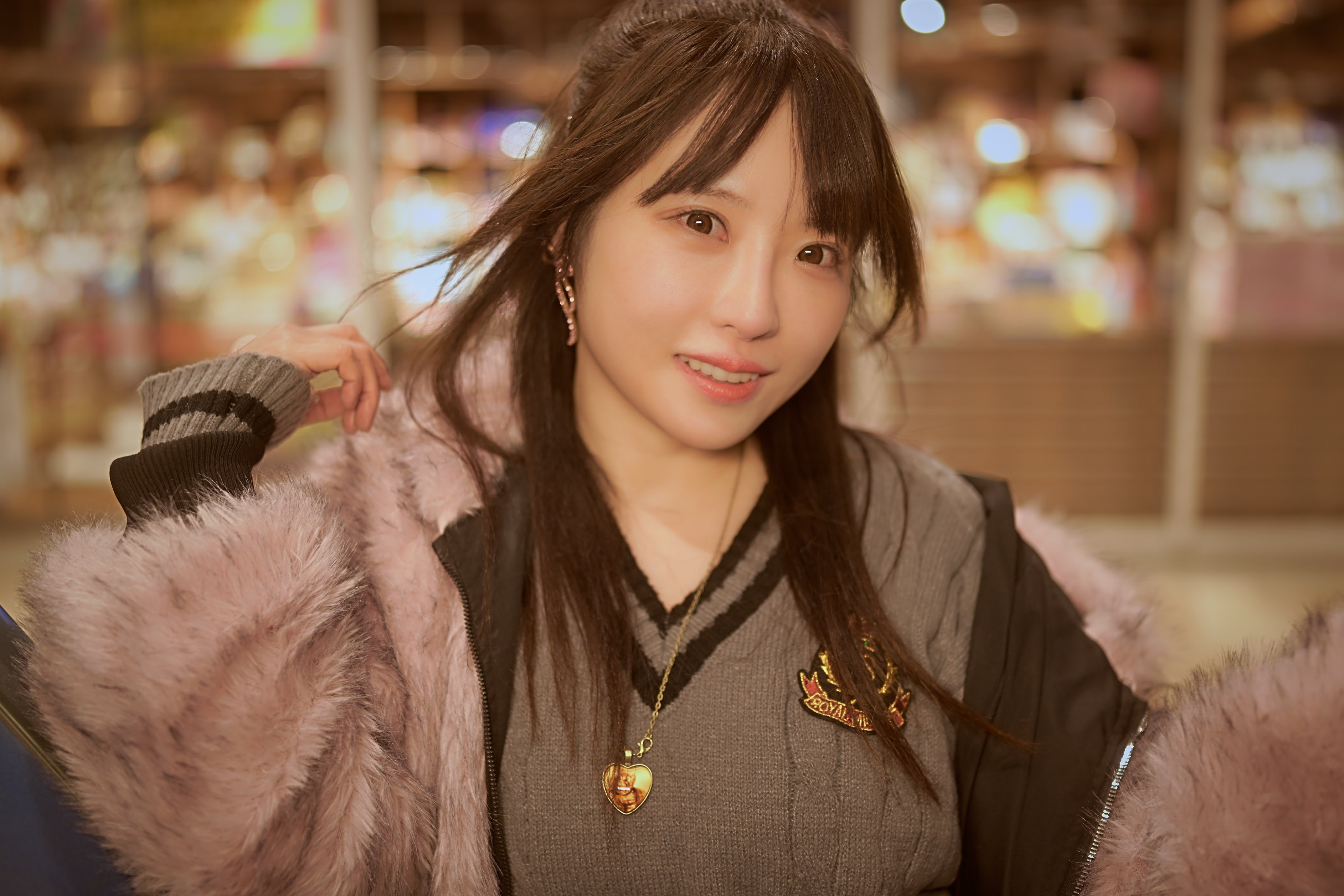 日下部ほたるさま（X: @hotaru_kusakabe ）夜景ポートレート② Z9