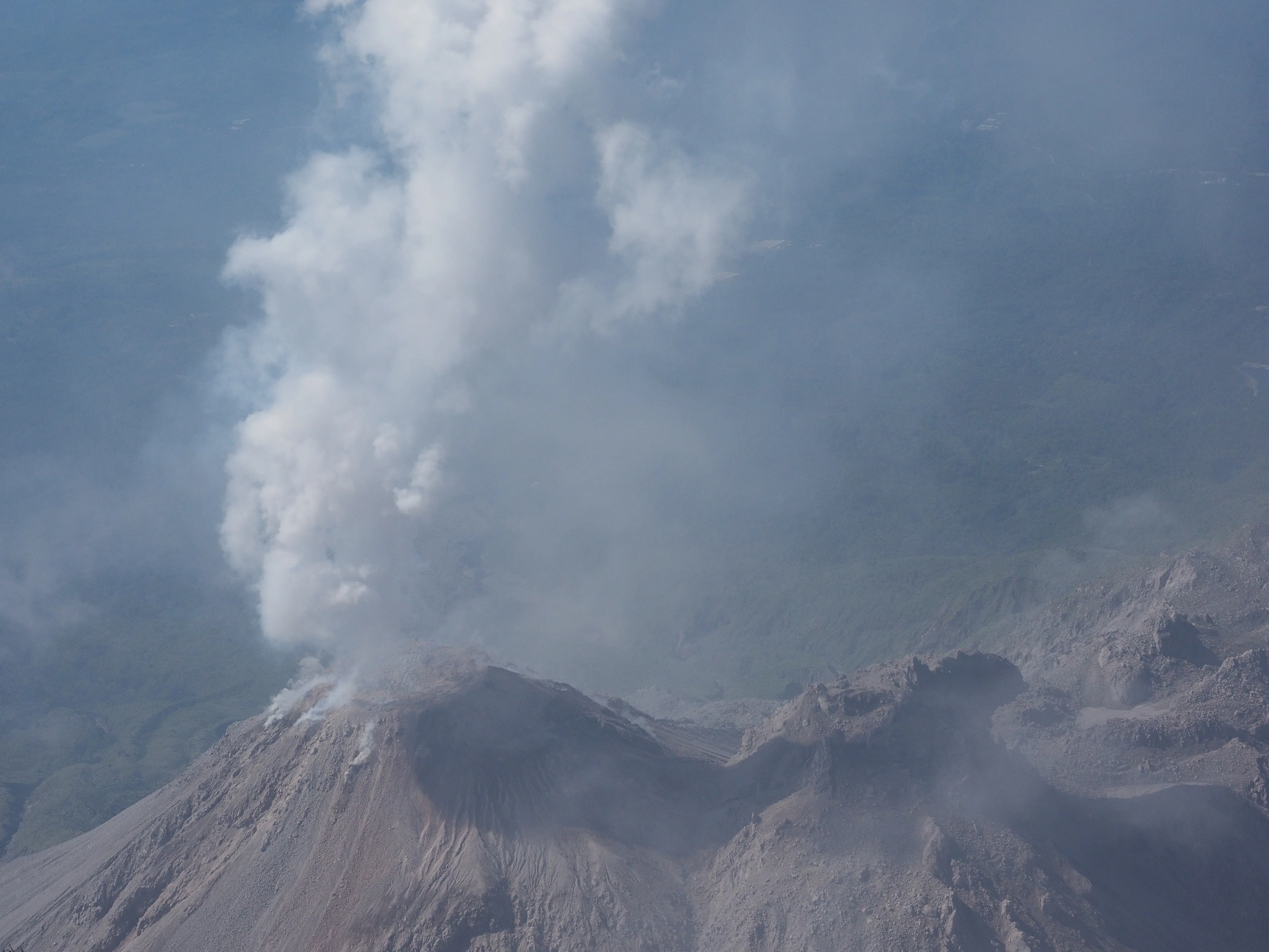 グアテマラ#6】シェラ(ケツァルテナンゴ) サンティアギート火山を眺め