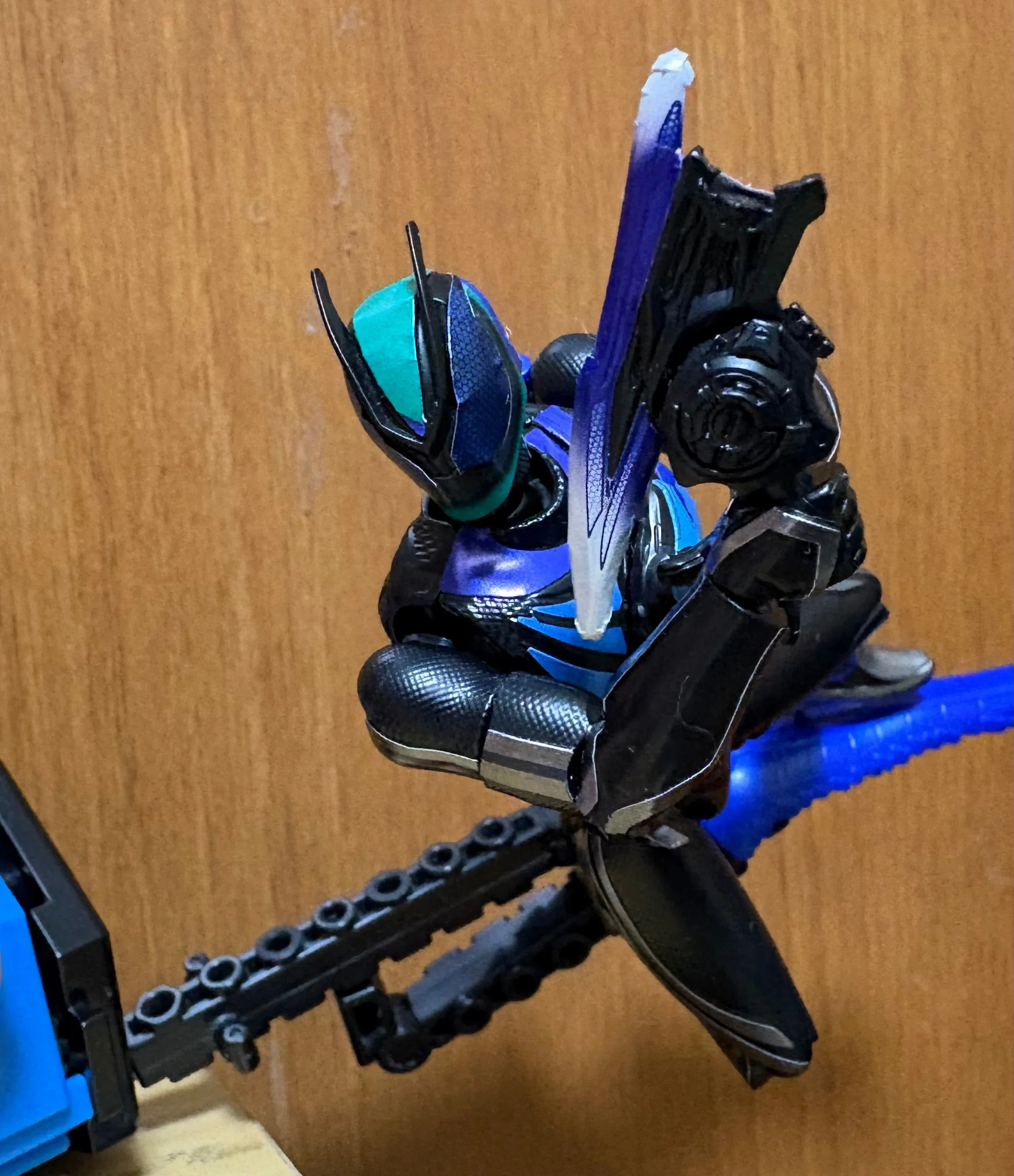 装動 仮面ライダーゼッツ テクノロム〜操る 思い通りだ〜｜ゆー