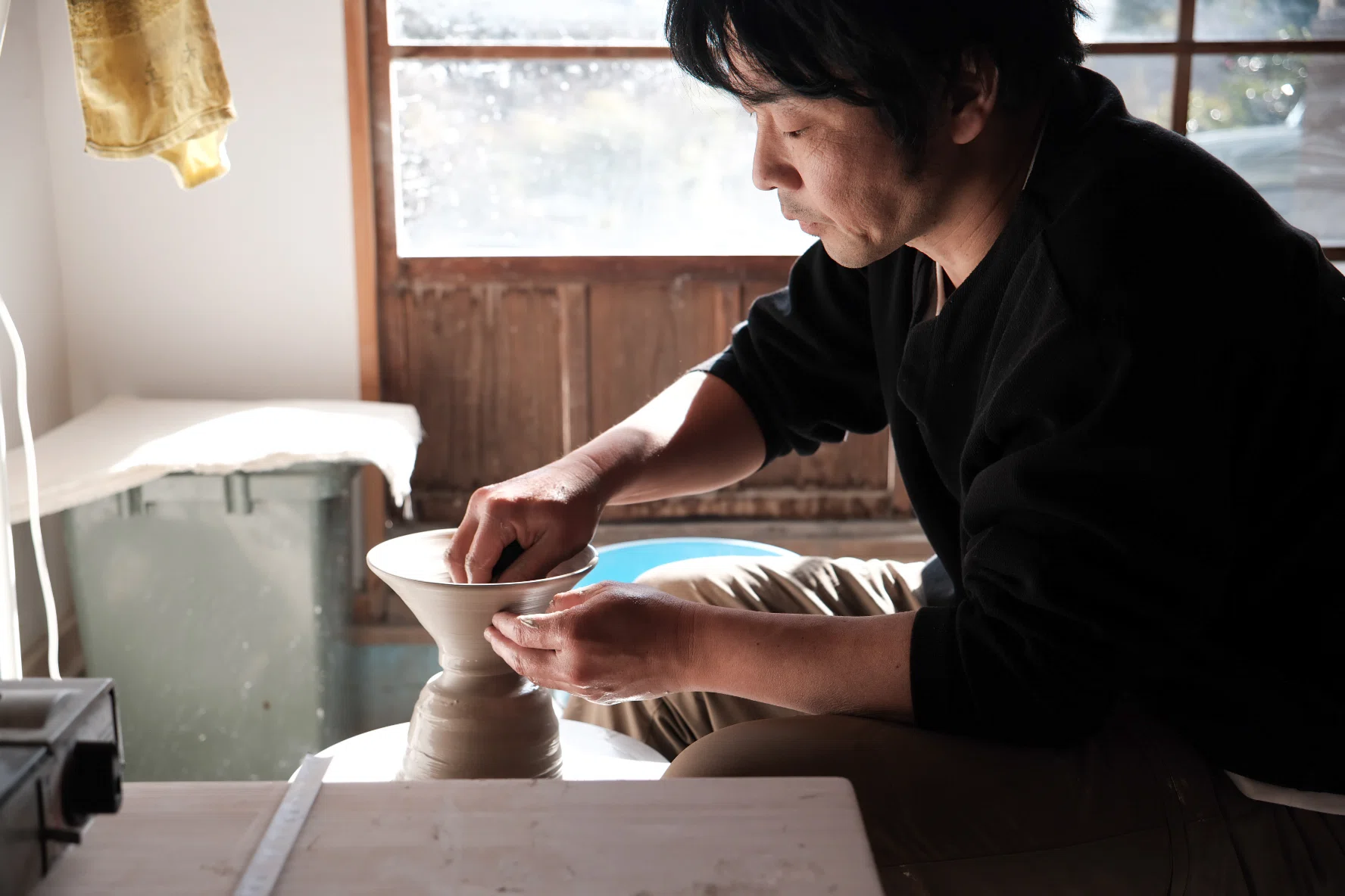 対話から生まれるものづくり｜陶芸家 中園晋作さんインタビュー