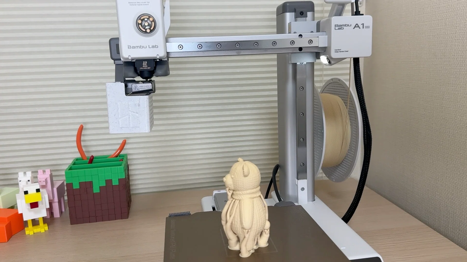生成AIで作った画像が、Blenderプラグインを通って、Bambu Lab A1 Mini