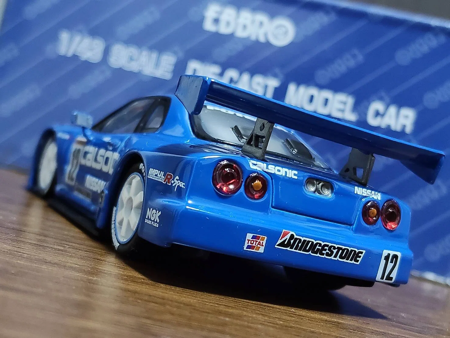 EBBRO 1/43 CALSONIC SKYLINE JGTC 1999｜岡田衛