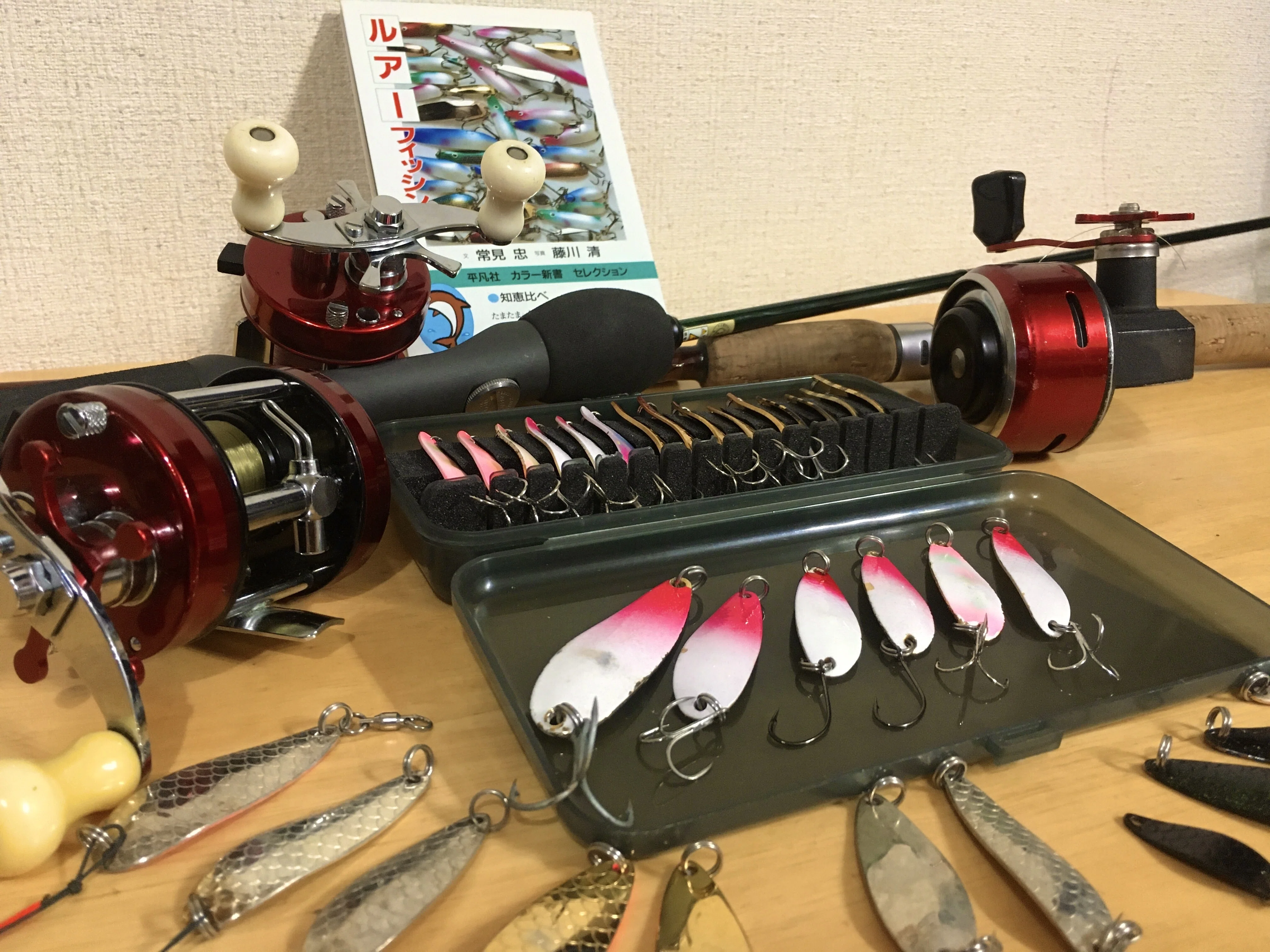 🎣オールドフィッシングタックル056 王道の金属片 ~ Chu-san's Spoon