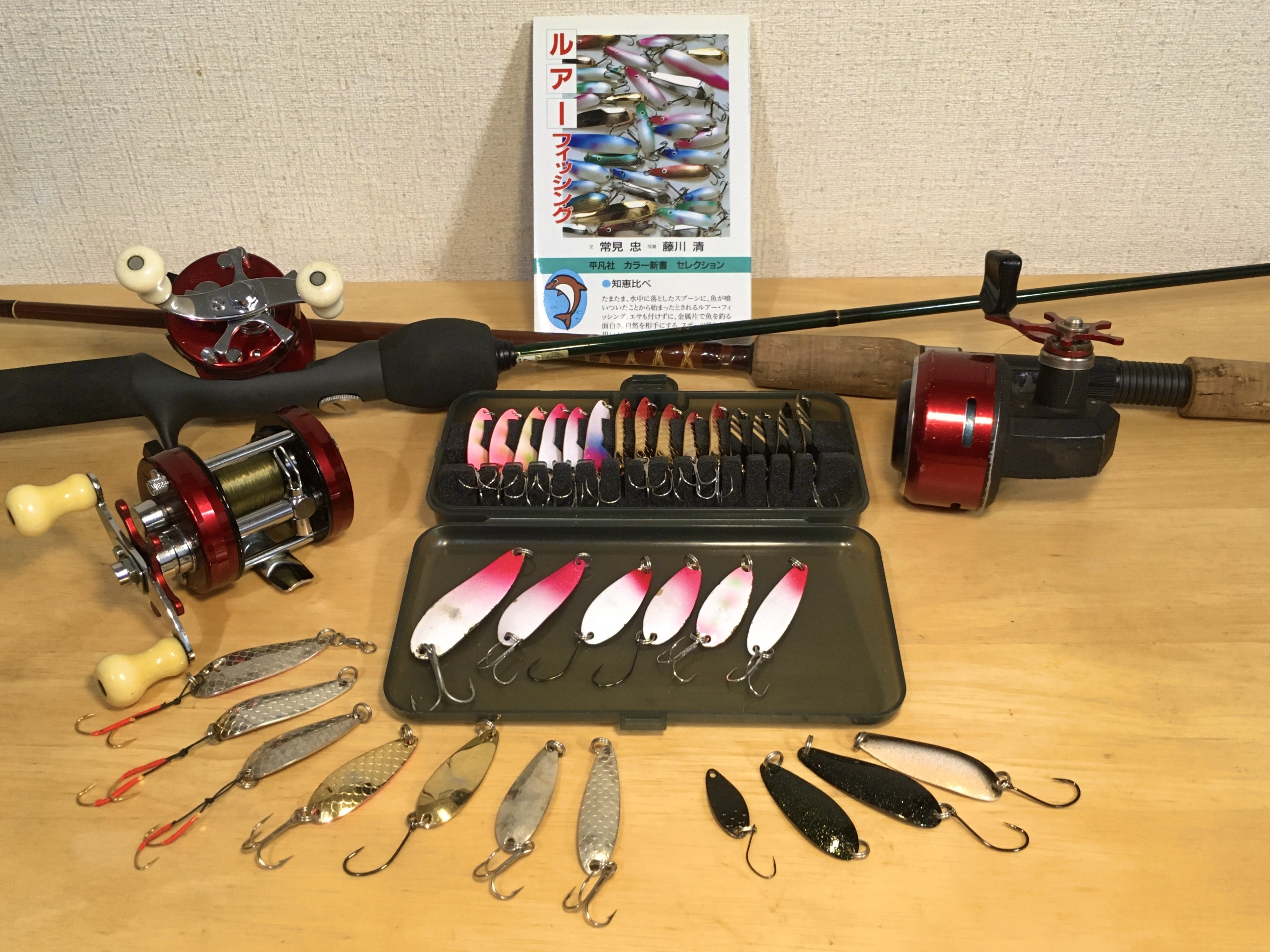 🎣オールドフィッシングタックル056 王道の金属片 ~ Chu-san's Spoon