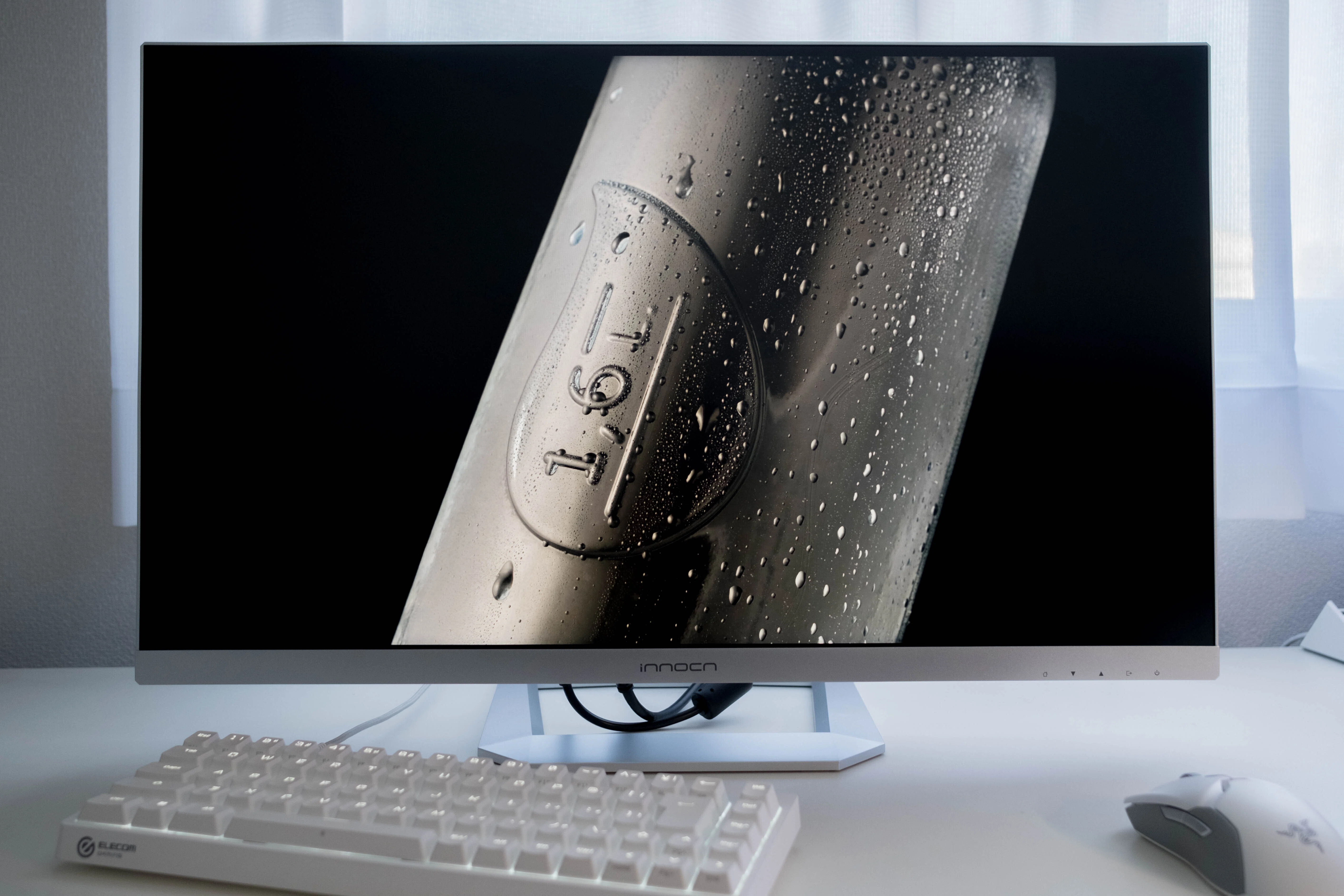 レビュー】4K×160Hz×ミニLED。INNOCN 27M2Vが「価格破壊」と呼ばれる