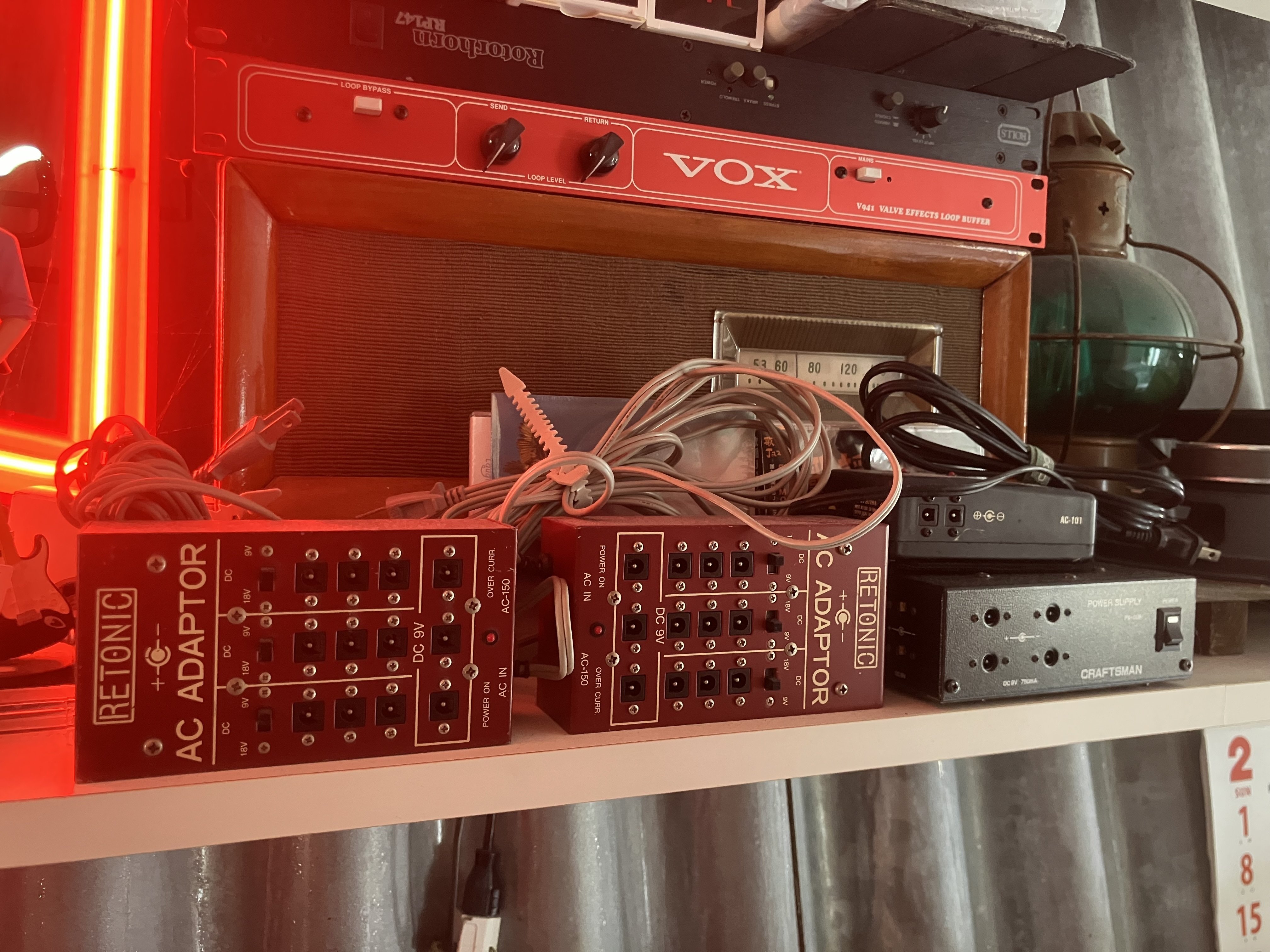 トランス型古いパワーサプライ｜driive guitars