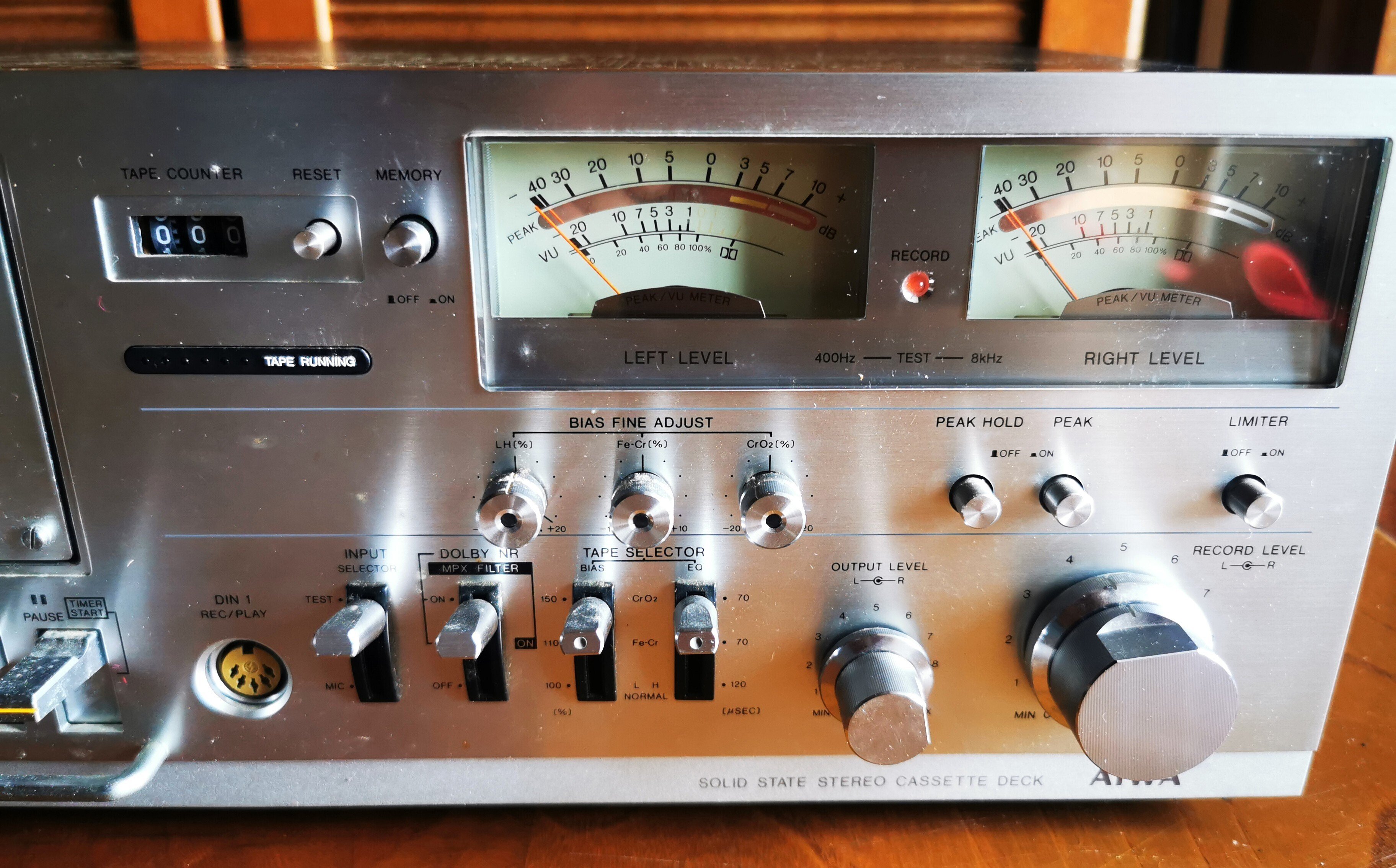 懐かしのカセットデッキ｜Akane