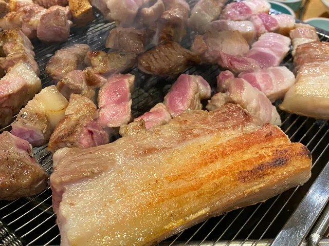 [South Korea] I went there | Hearty Samgyeopsal, Myeongdong Kyoja, and ...