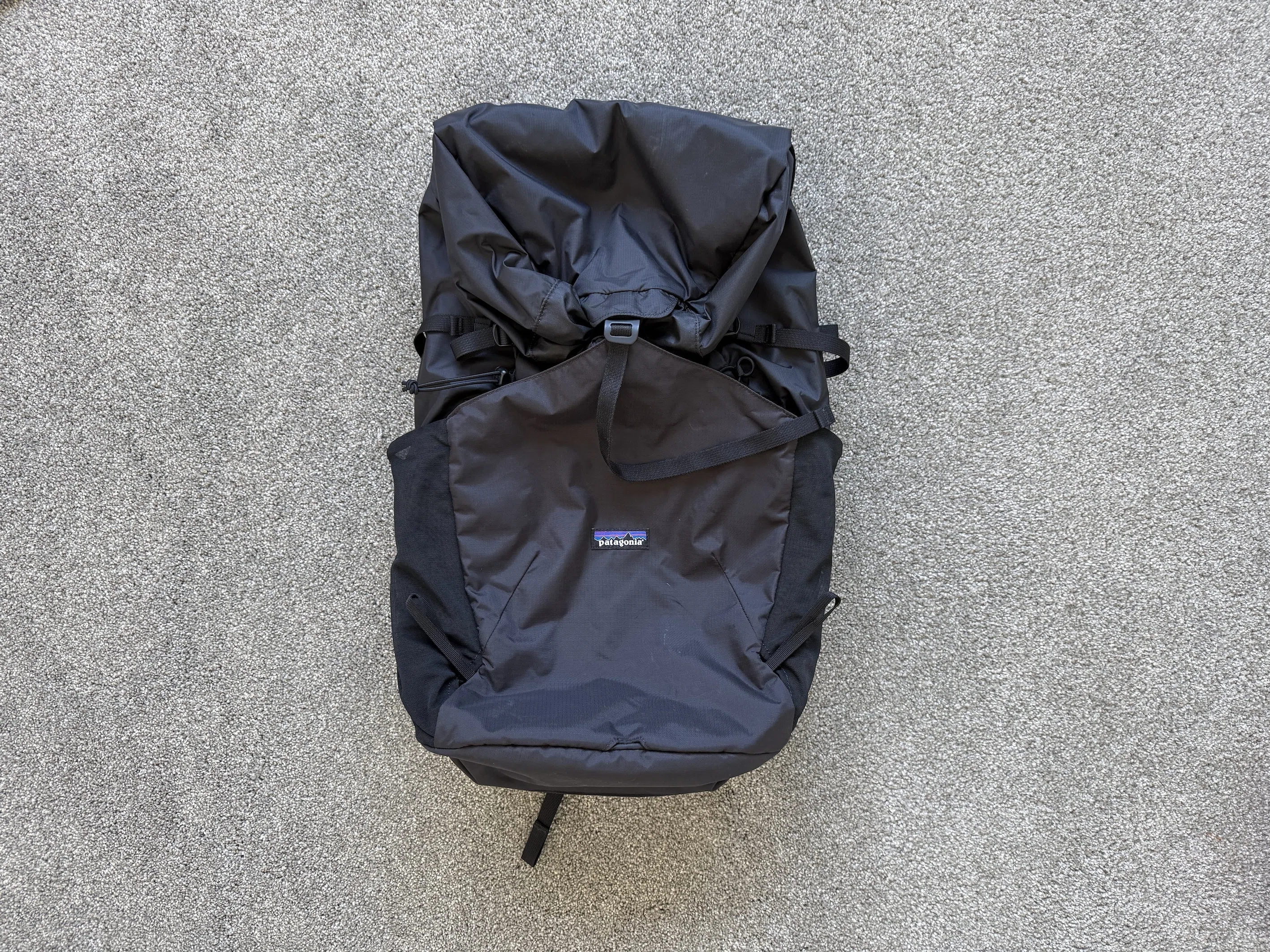 【全ワク非接種のミニマリストのモン 】 ち物49個、6.6kg。One Bag One Lifeを擬似体験してみた｜Shinri Wasabi