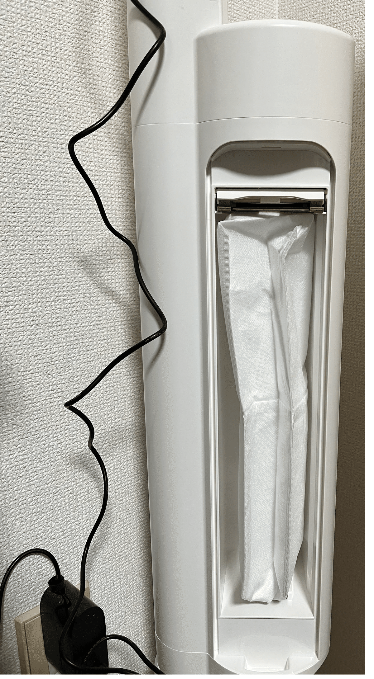 掃除の“後処理ストレス”が消えた日。uwant V500 自動ゴミ収集ドック