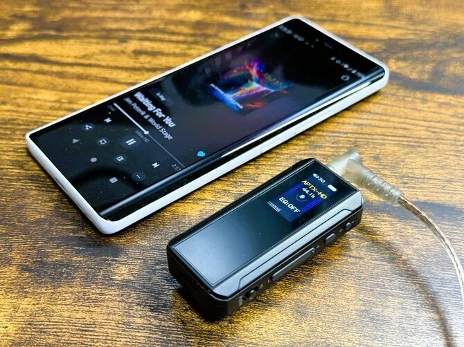 純粋で忠実な音楽再生を実現したDAC「FIIO BTR13 Black Bluetooth DAC