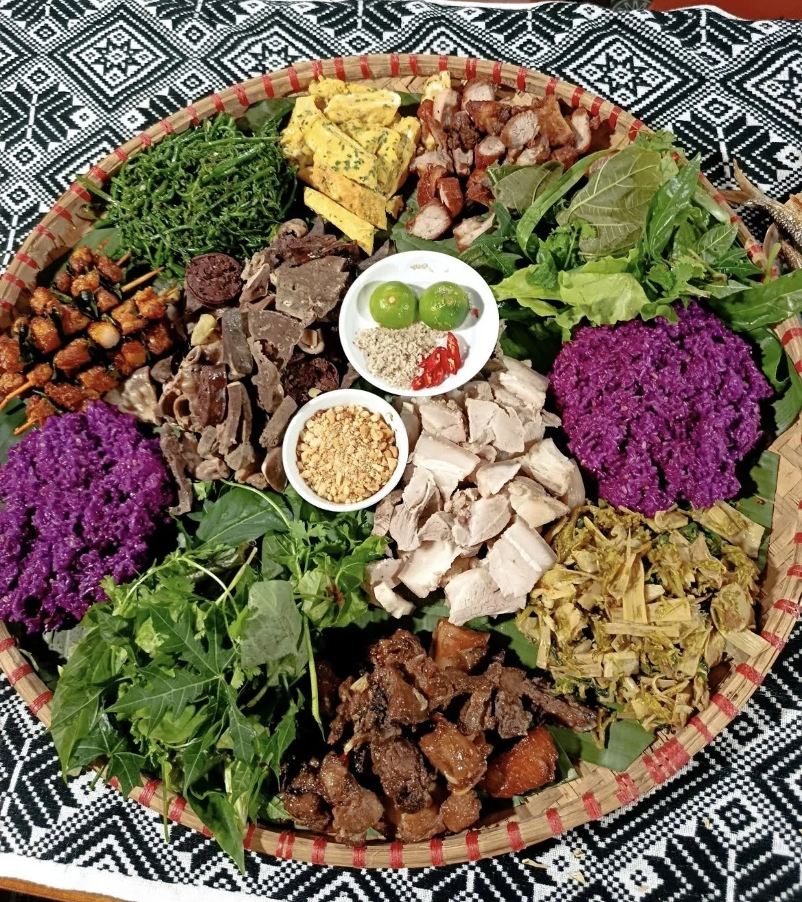 タイ族の伝統料理|ゲアン省