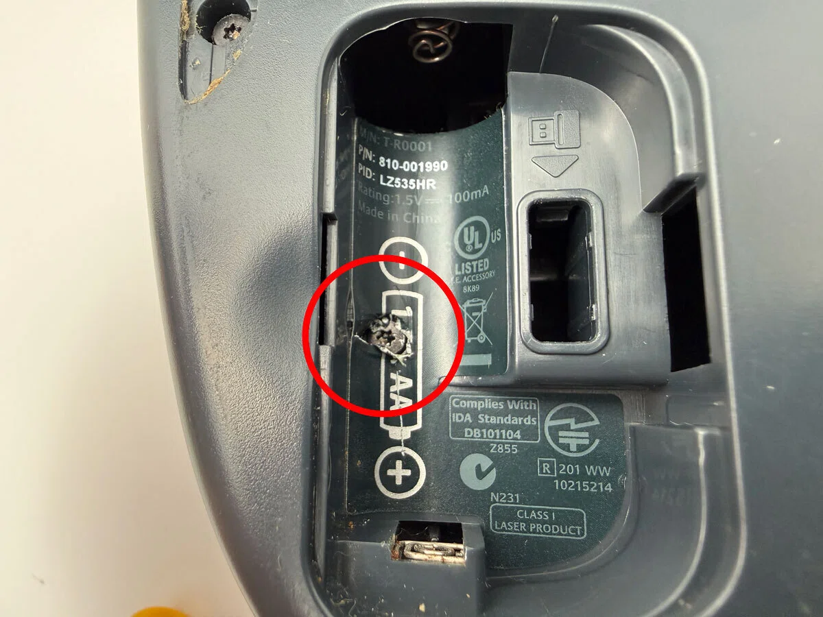 Logicool M570 左クリック(チャタリング)の不具合の直し方/反応しない