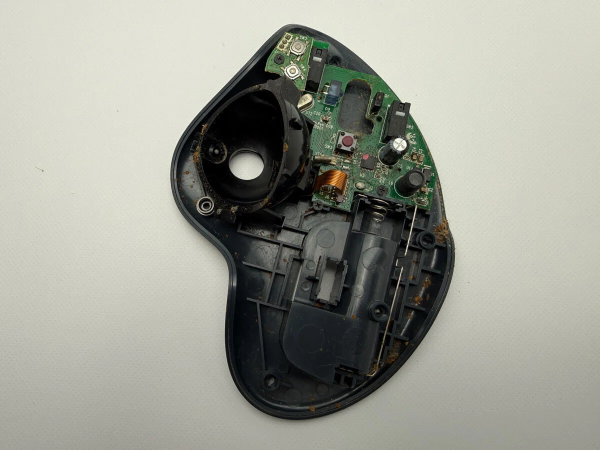 Logicool M570 左クリック(チャタリング)の不具合の直し方/反応しない
