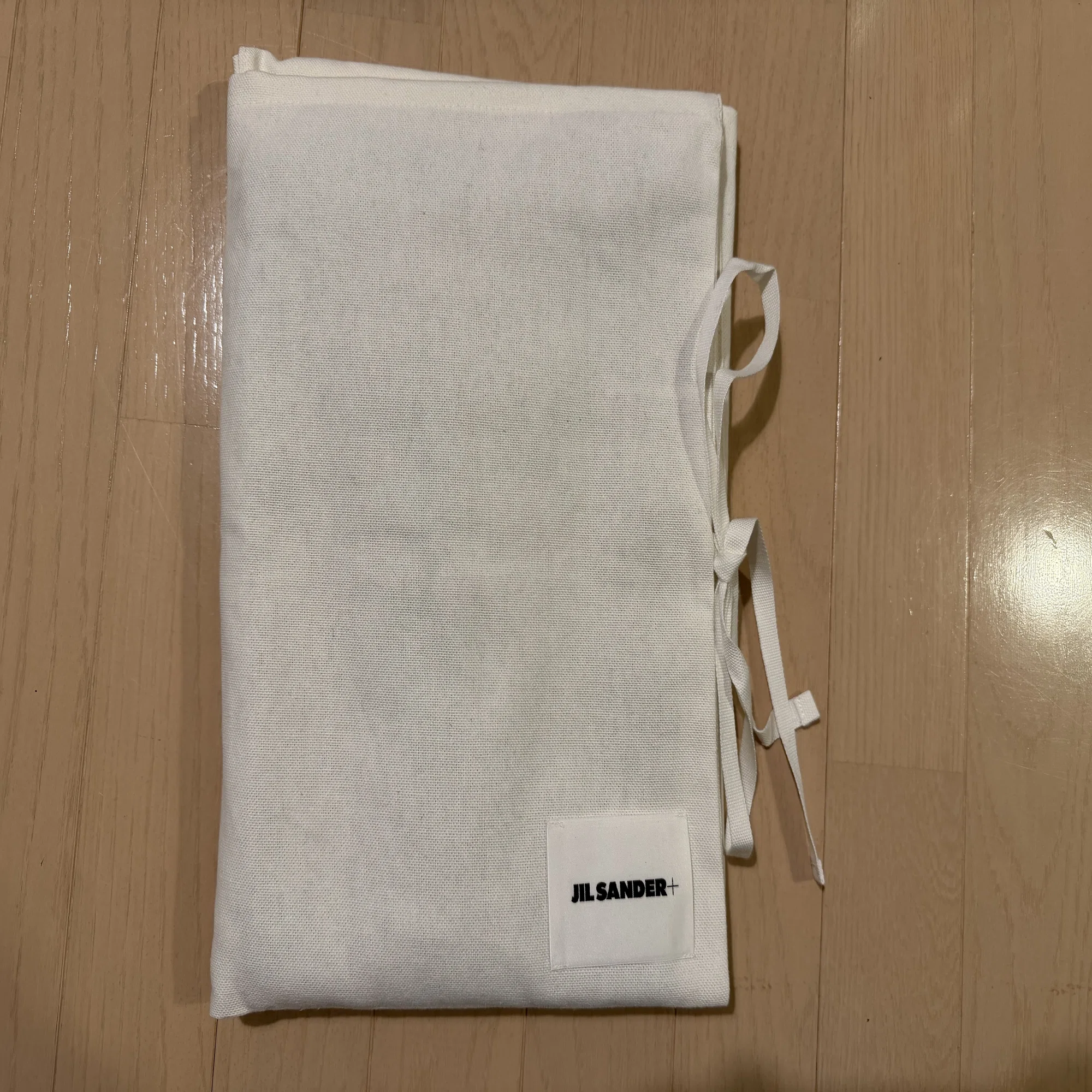 JIL SANDERのパックTはウィメンズを買え｜YUKI