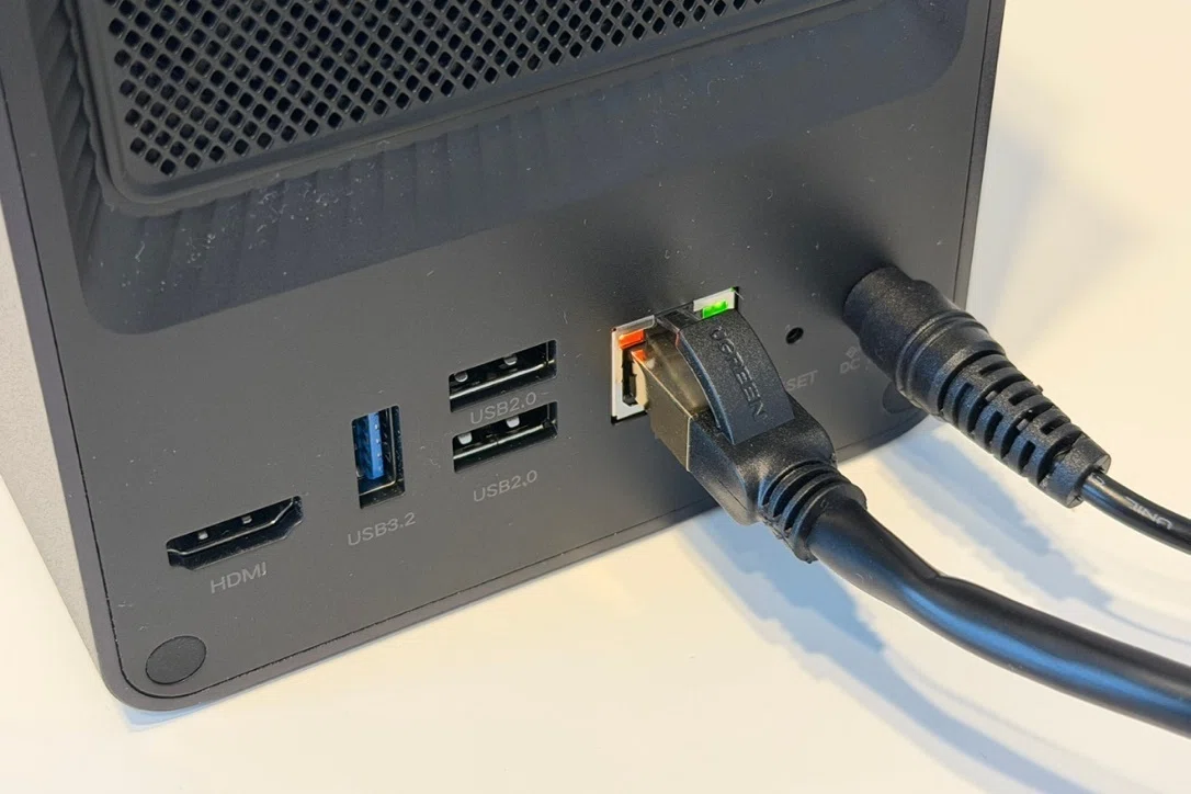 UGREEN NASync DXP2800レビュー|最初のNASで失敗したくない人にこそ読んでほしい理由