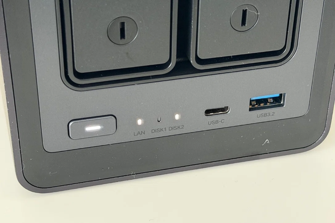 UGREEN NASync DXP2800レビュー|最初のNASで失敗したくない人にこそ読んでほしい理由