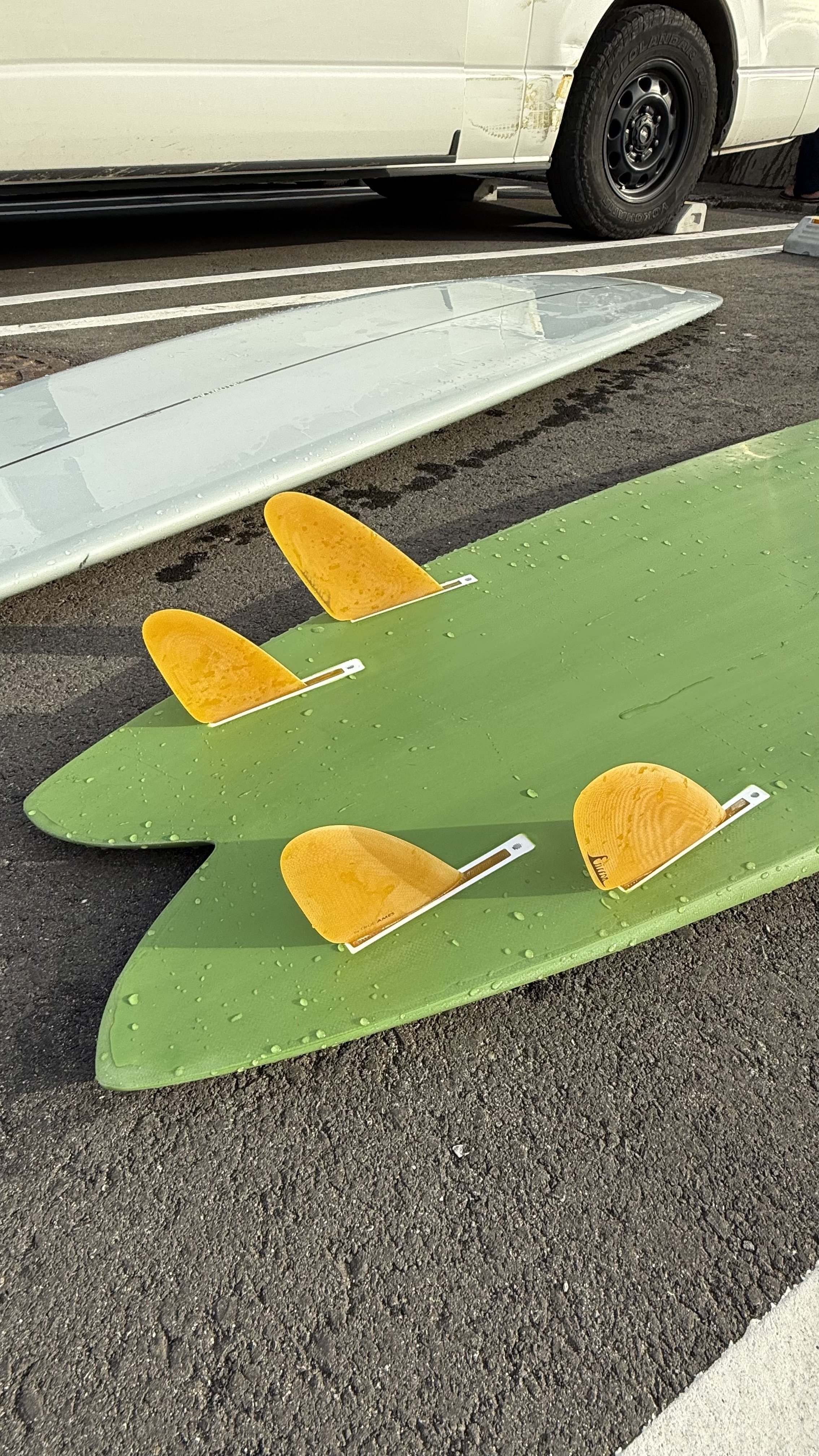 True Ames Feathers Quad by Ellis Ericson ｜RIDE SURF+SPORT