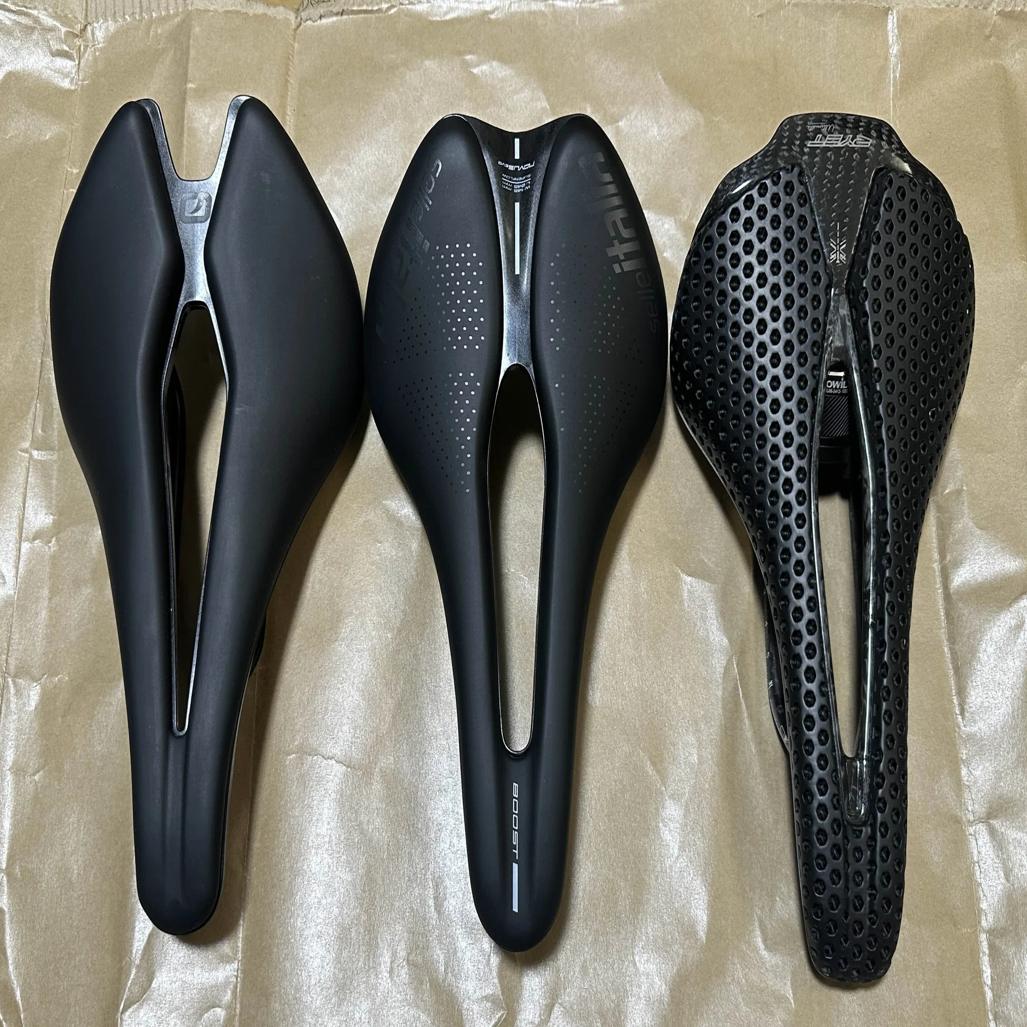 有名バイクフィッターさんお勧めサドルのSelle Italia「NOVUS BOOST 