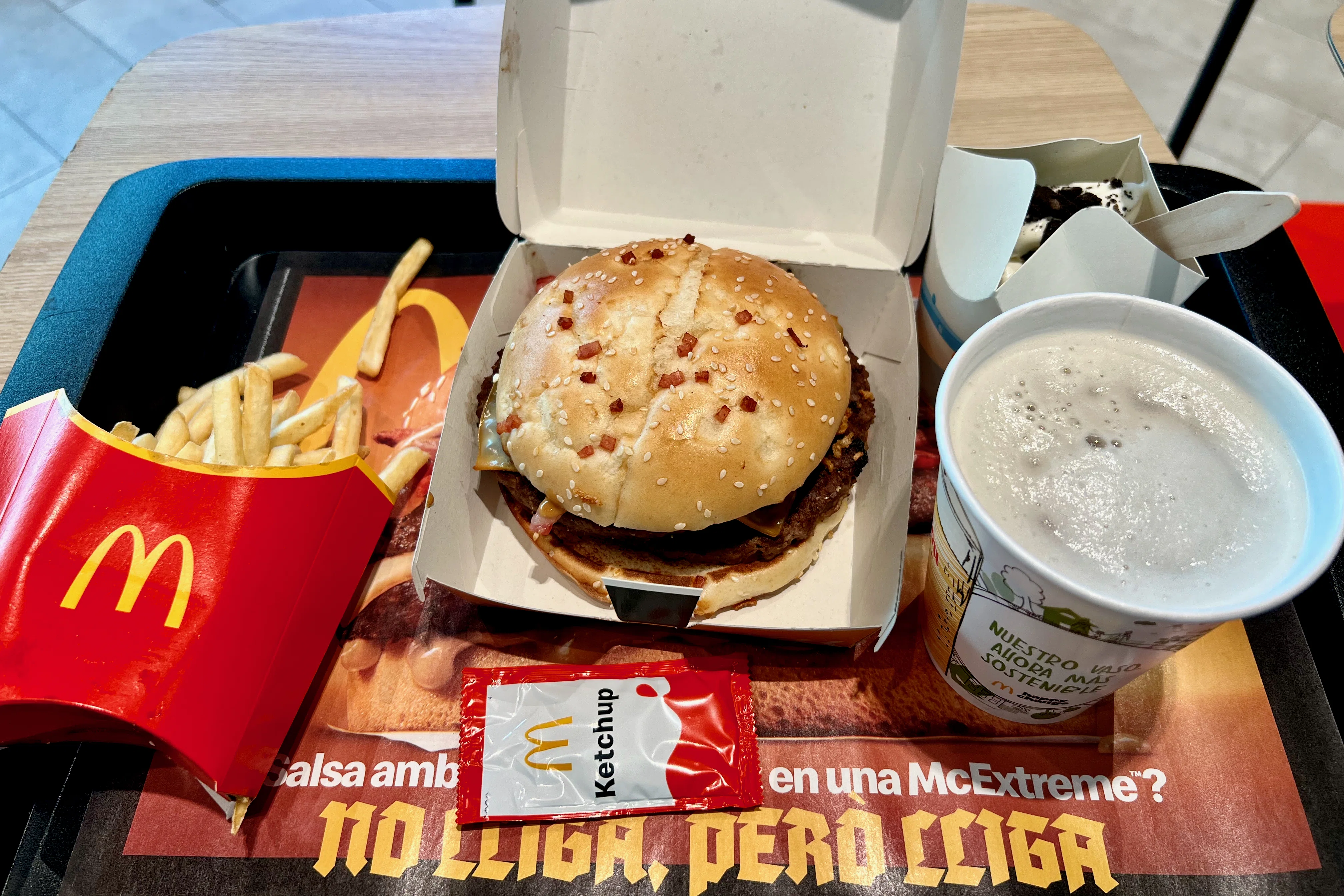 マクドナルドのエクストリームセットは3200円の価値がある｜solitude