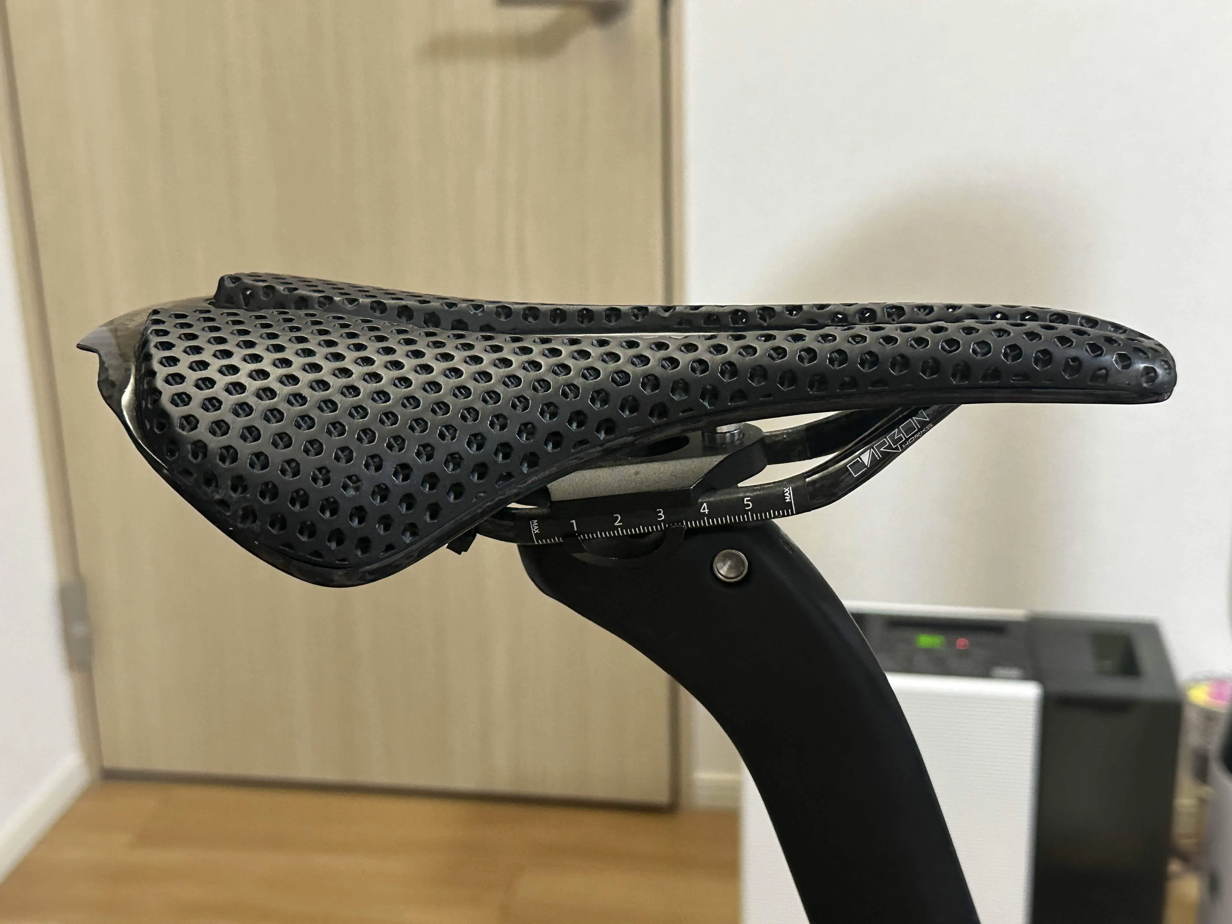 有名バイクフィッターさんお勧めサドルのSelle Italia「NOVUS BOOST