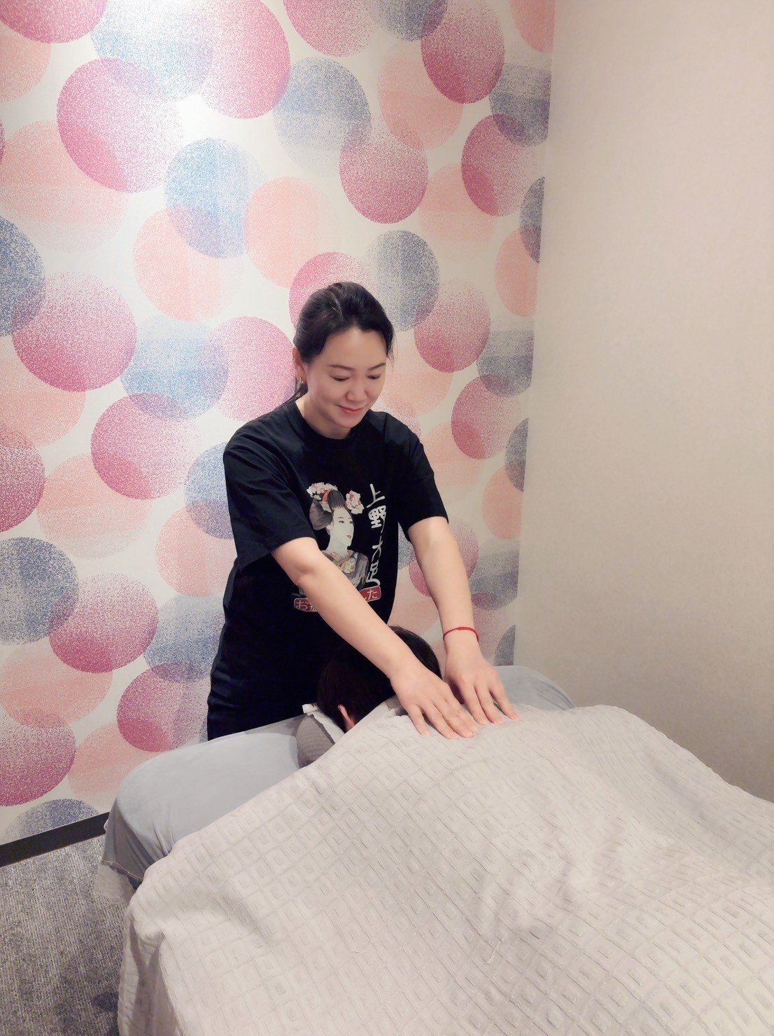 上野・御徒町で本質的なリラクゼーションを支える3名大人気な