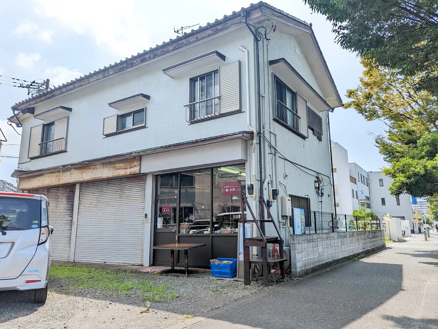 Is it open or closed? A mysterious shop where you can't even tell