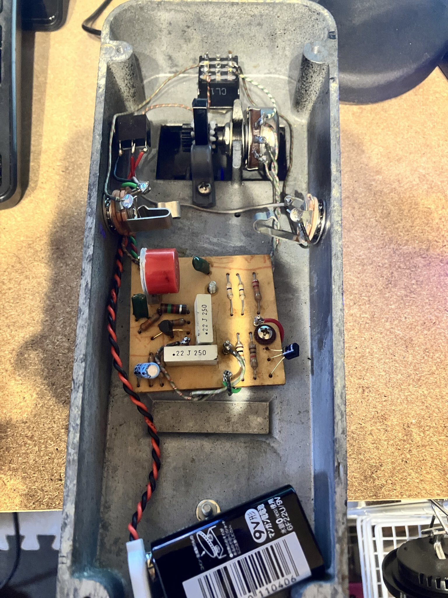 ビンテージワウを譲り受けることになった話とおすすめワウ｜グレッチ兄さん