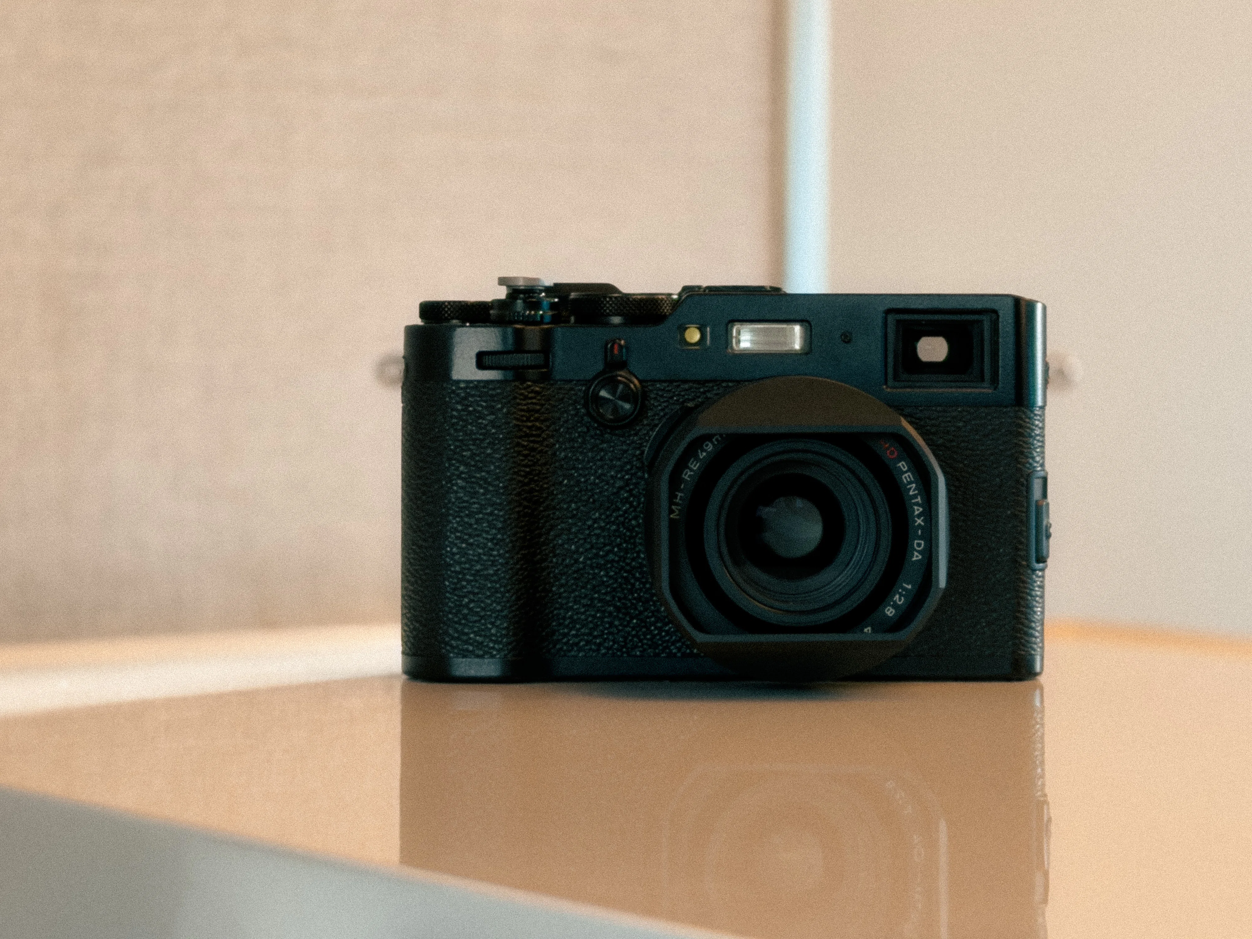 富士フイルム X100F を相棒にして分かった、カメラは退化していると