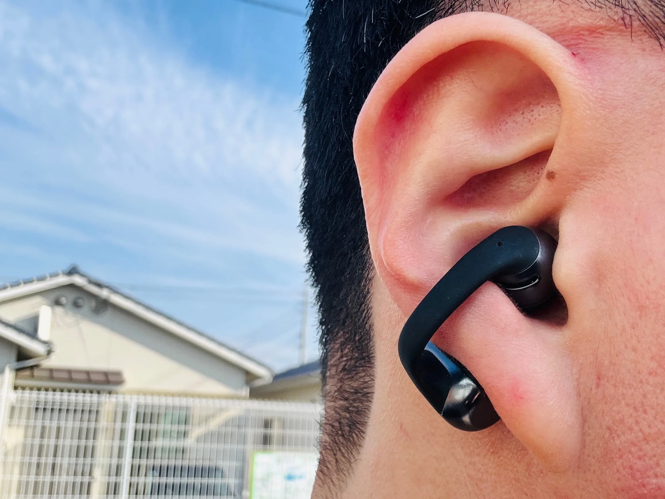 Shokz OpenDots ONE レビュー。音質・音漏れ・マイク性能・ワイヤレス