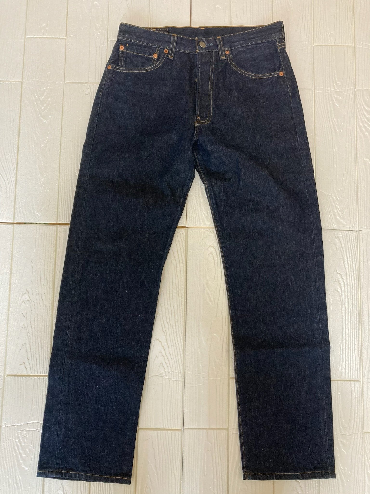 Levi's 501 USA製 濃紺 デニムレビュー｜永遠のクラシックを育てる一本