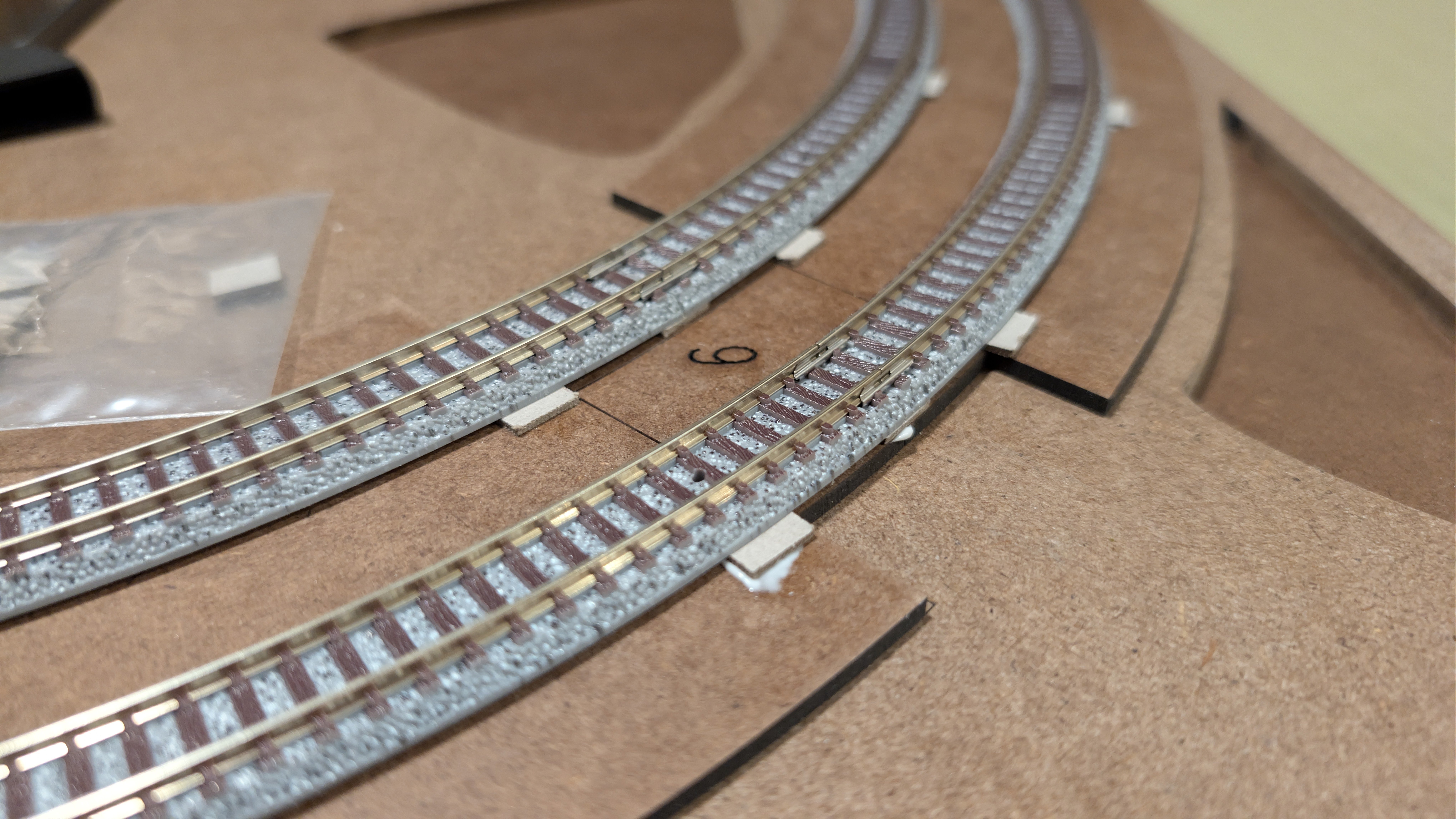 デアゴスティーニ Nゲージレイアウト制作記～線路敷設編｜サトタツの雑記