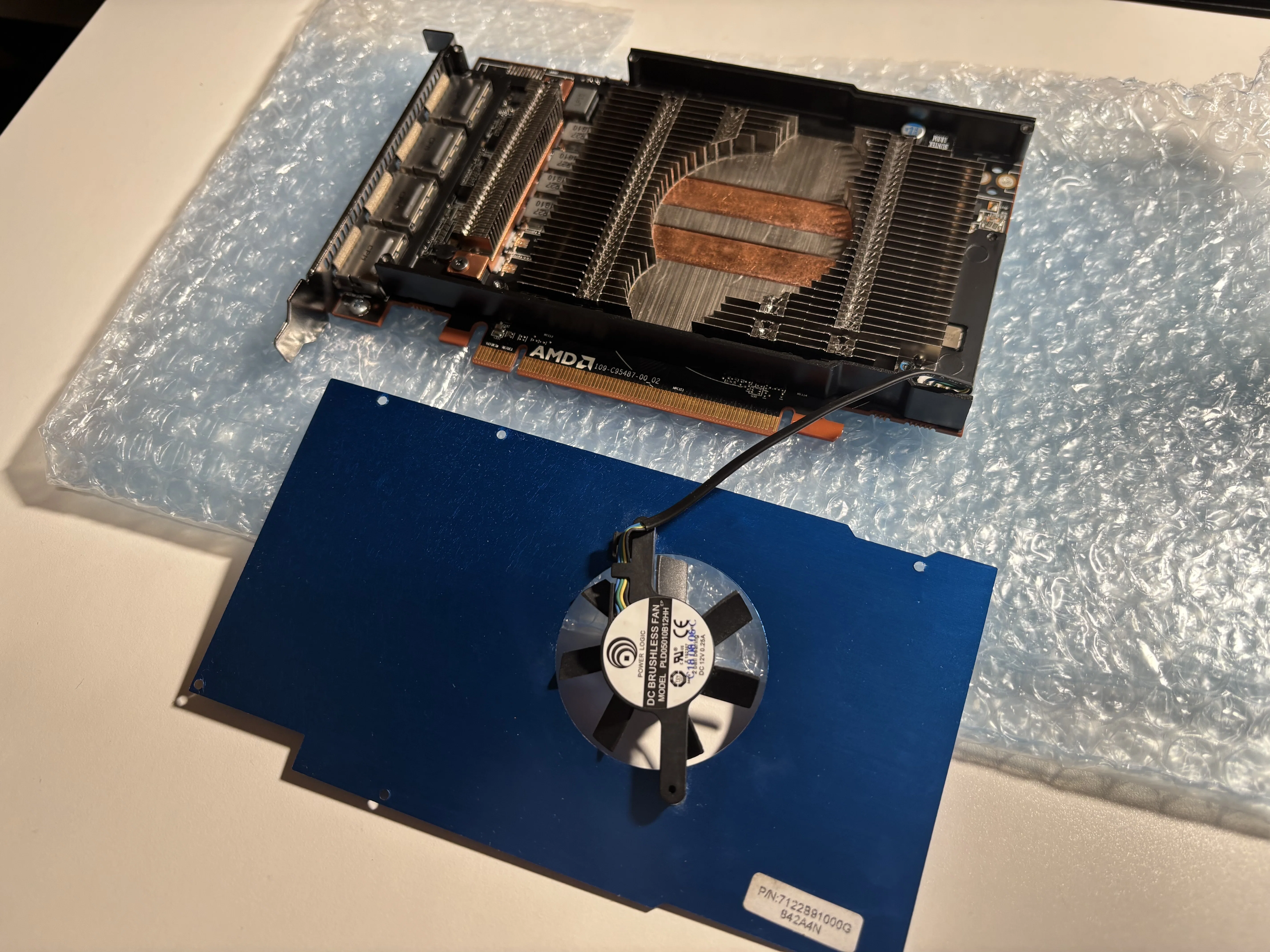 お手軽リファレンスグラボ？Radeon Pro WX5100 買ってみた！ （自作
