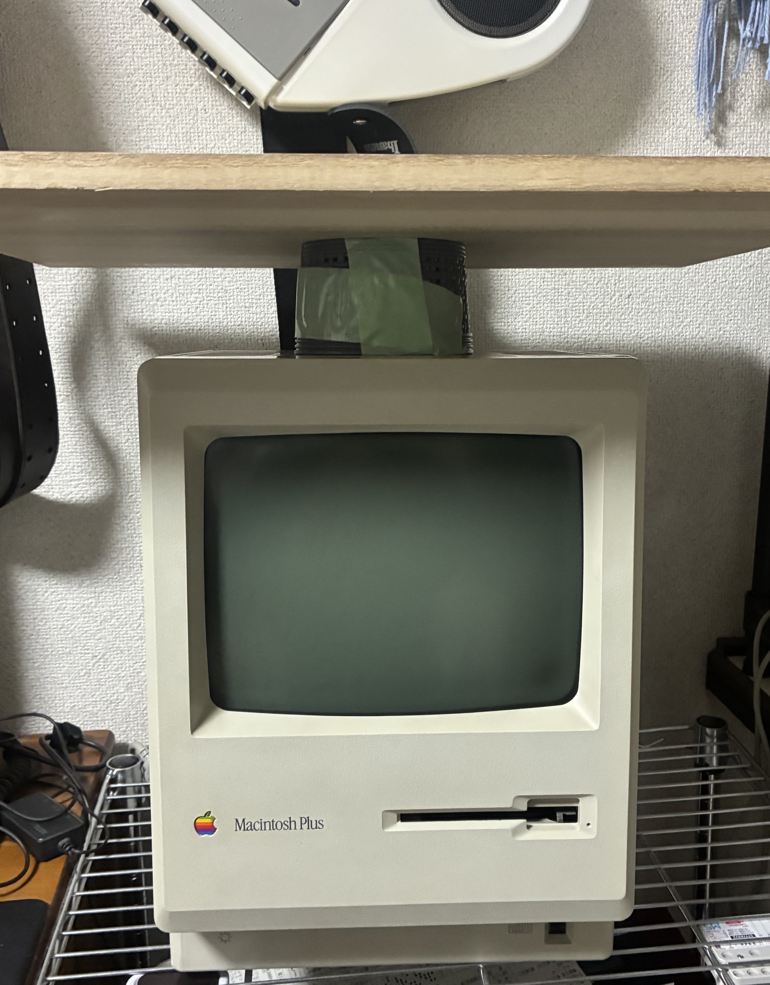 Macintosh Plusのケースを補修！｜Tookato