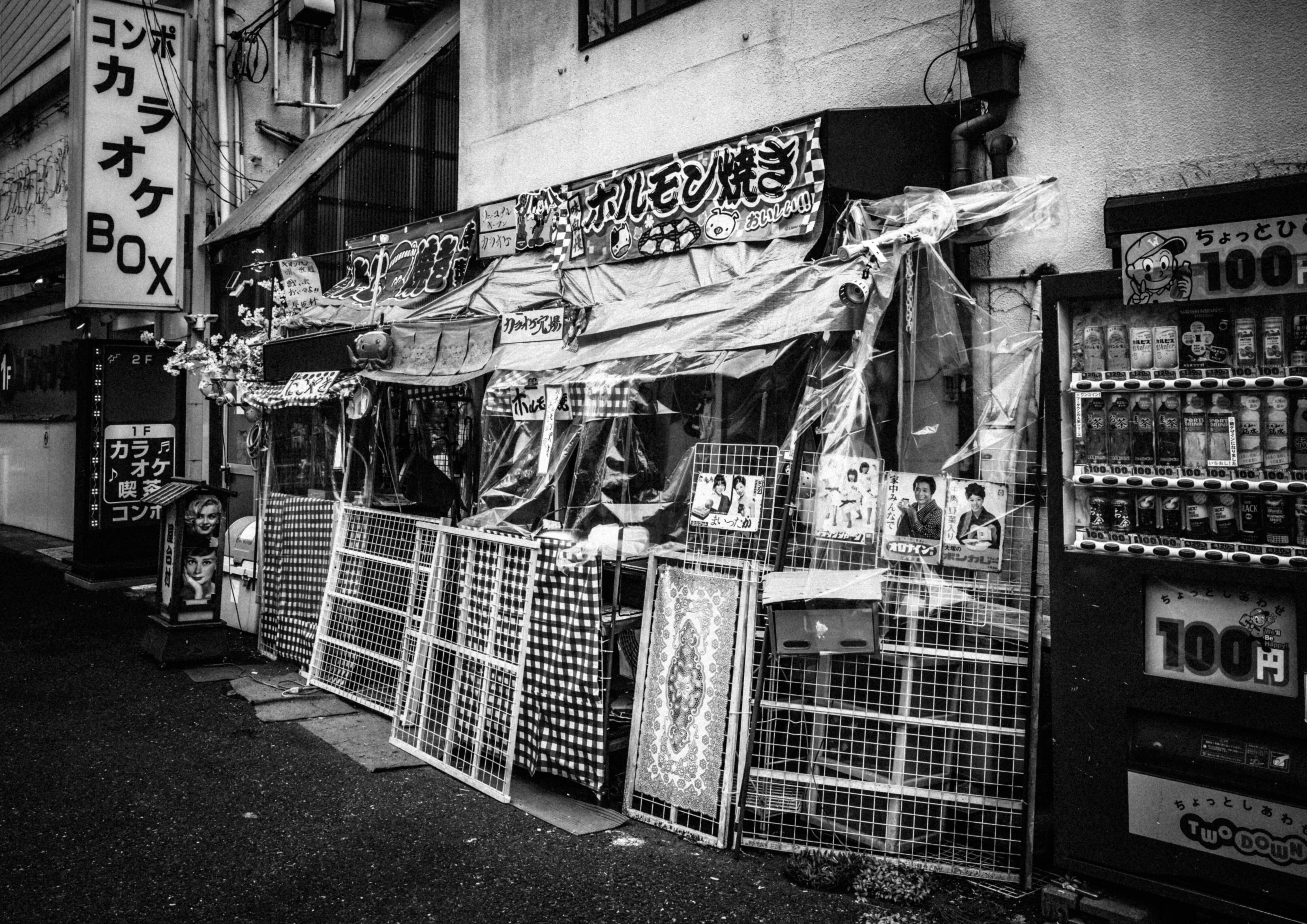RICOH GRⅣ Monochrome カメラレポート｜松永 亨
