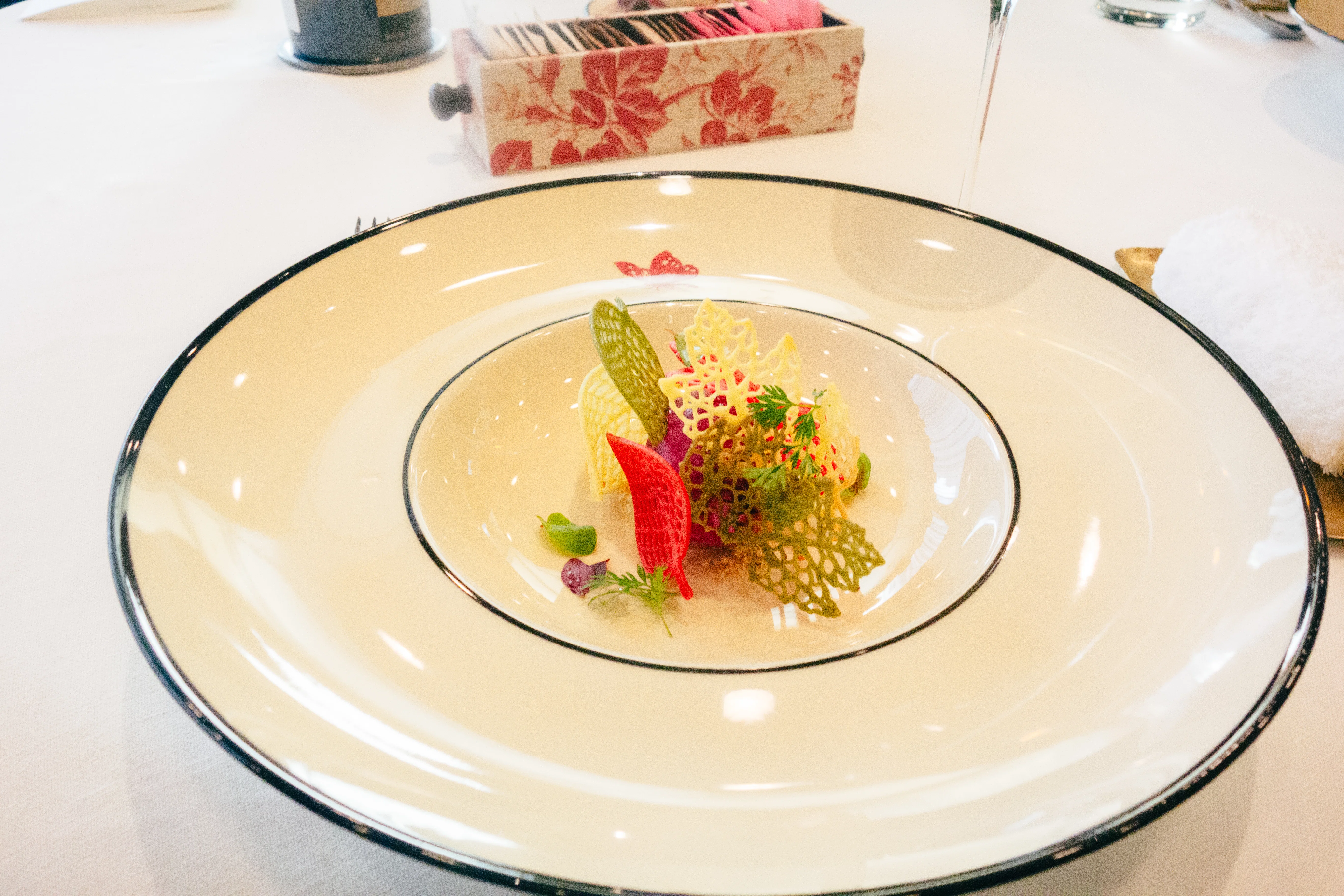 Edible Art” to Savor in Ginza [Gucci Osteria da Massimo Bottura