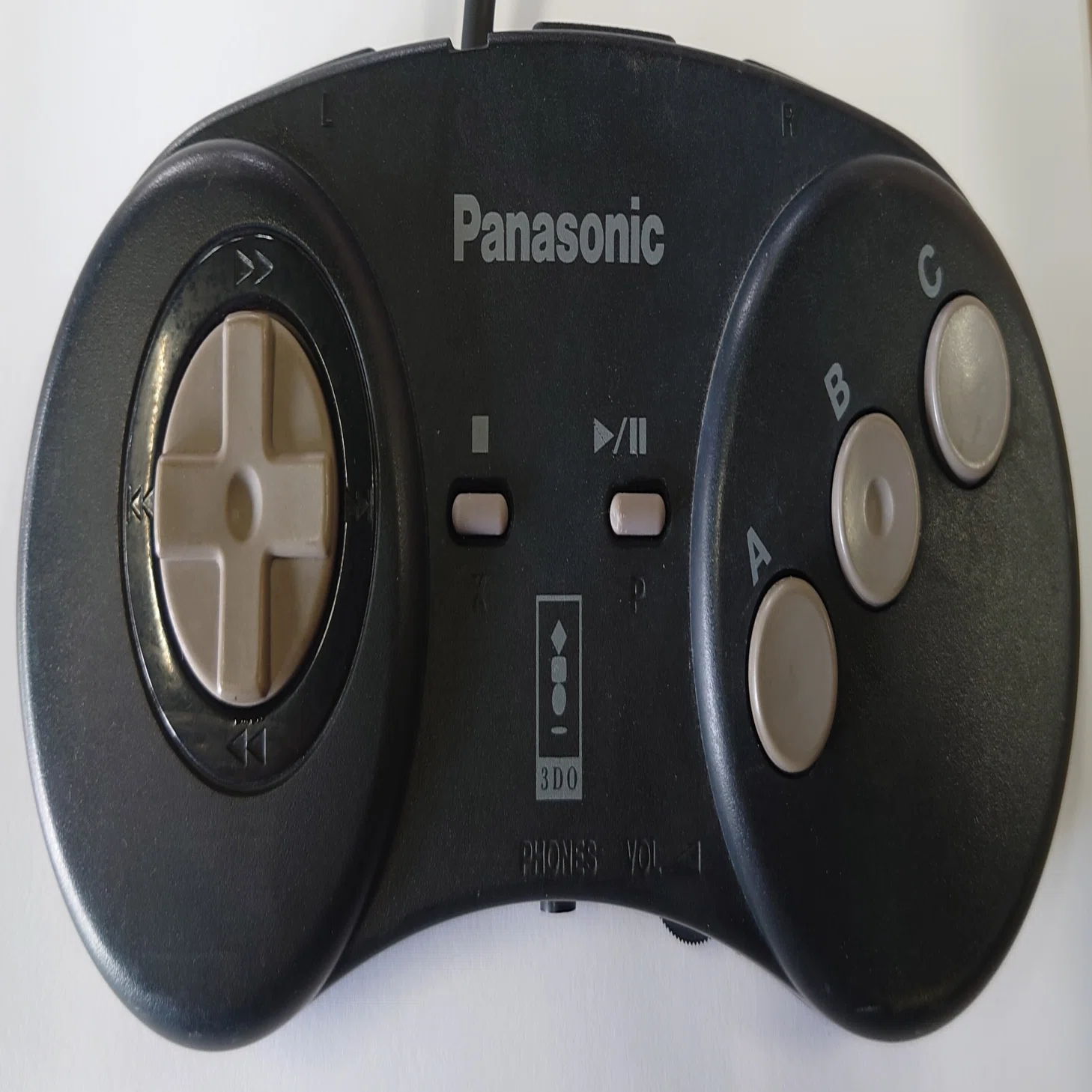 3DO REALとREALⅡ コントローラーの違いについて｜レトロゲームの気に 