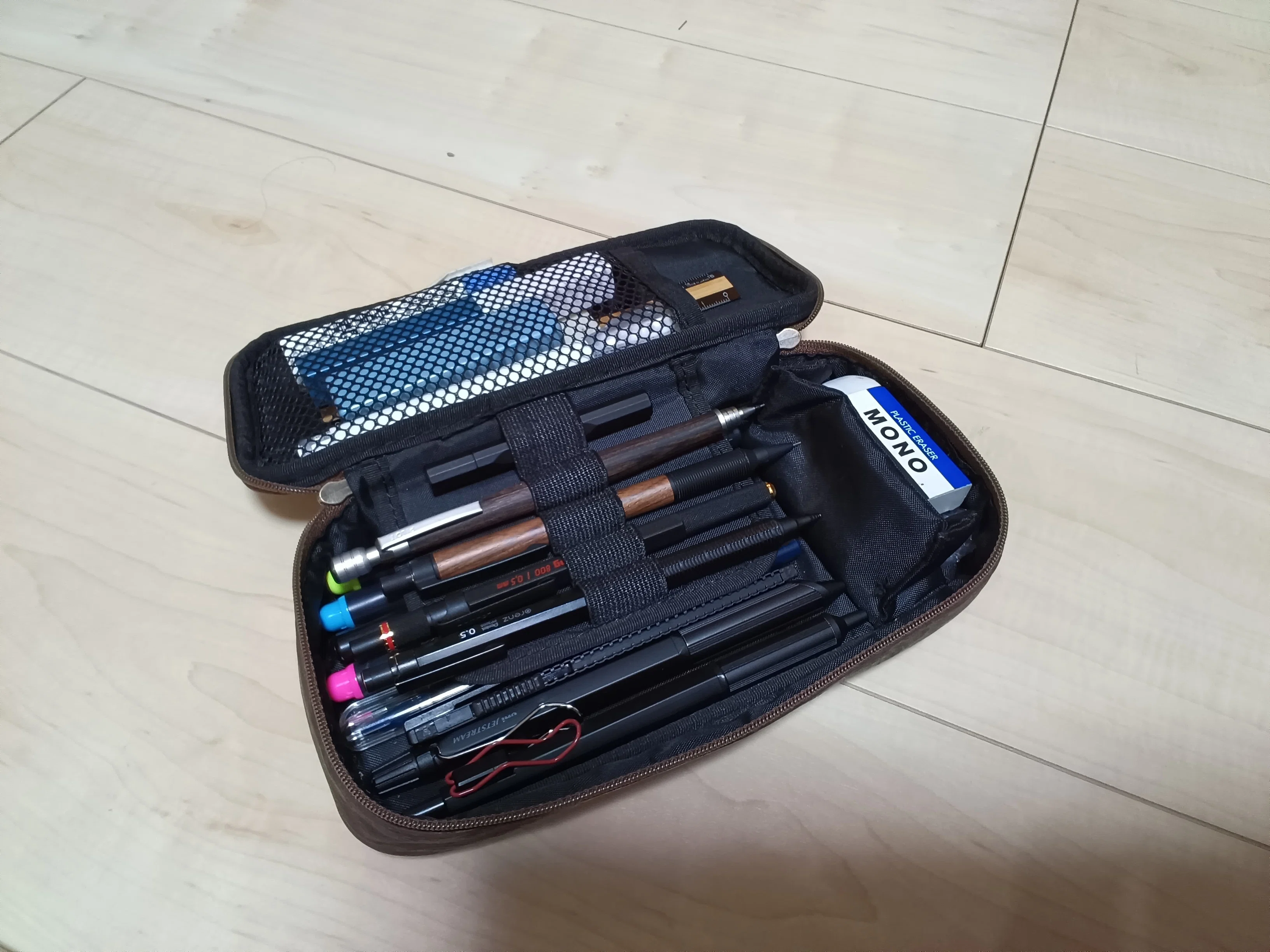LOONLOON 筆箱 PILOT s20 rotring 800など 初の筆箱紹介｜ハル