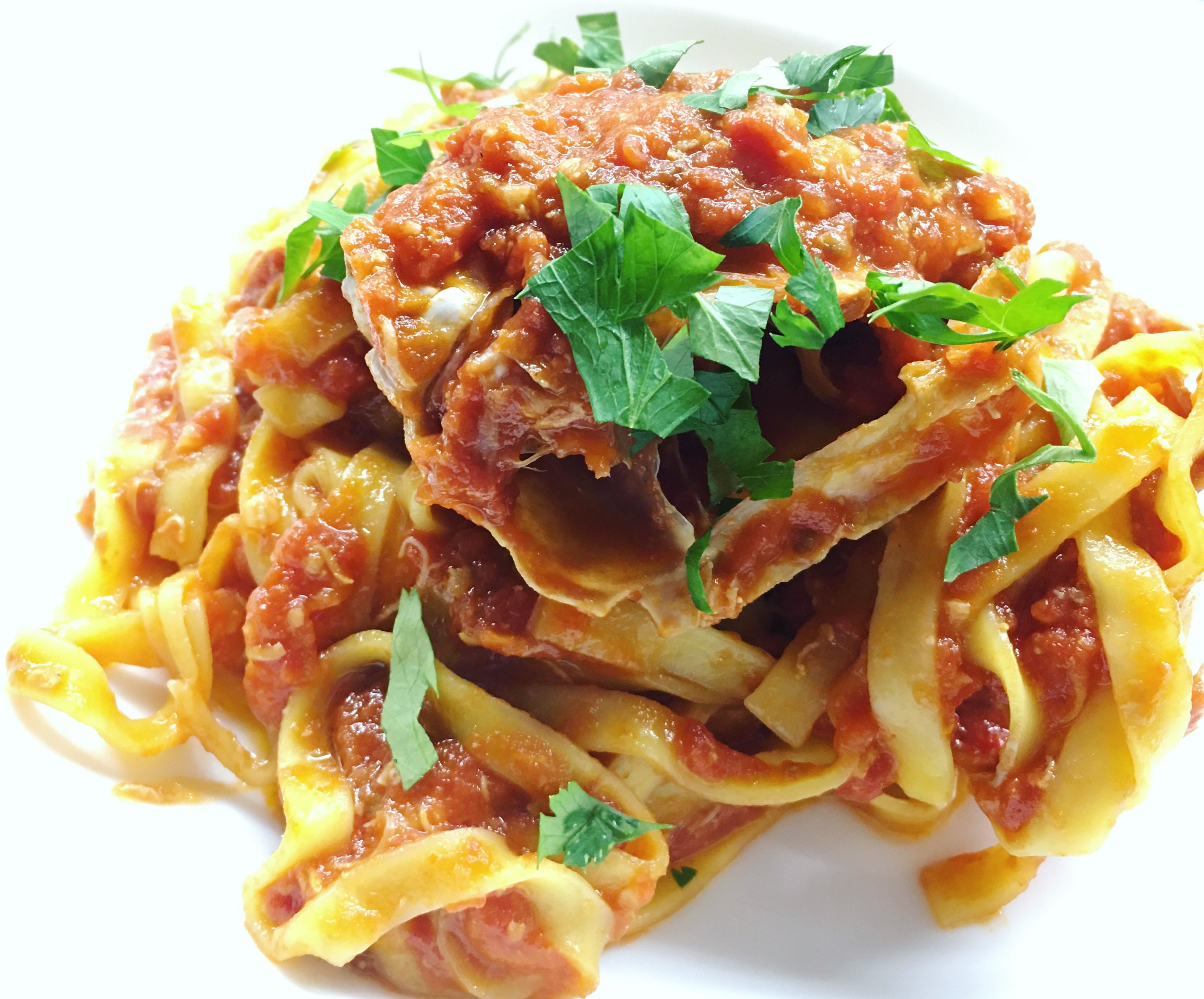 渡り蟹のトマトソース