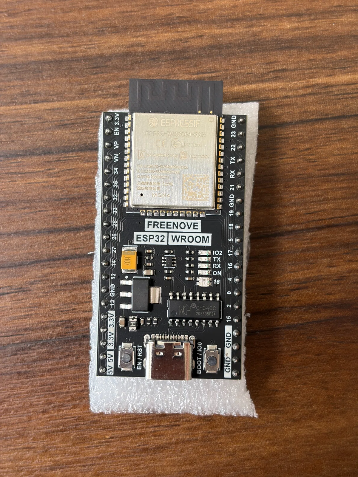 Freenove ESP32-WROOM Board(FNK0090)をmacOSでセットアップする際のつまづきポイントと対処法|栽培設計室