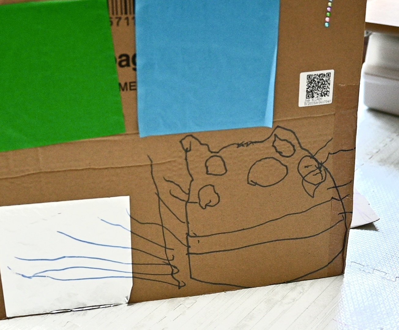 我が家の画伯（3さい）の絵を見てください🎨｜ぴかる