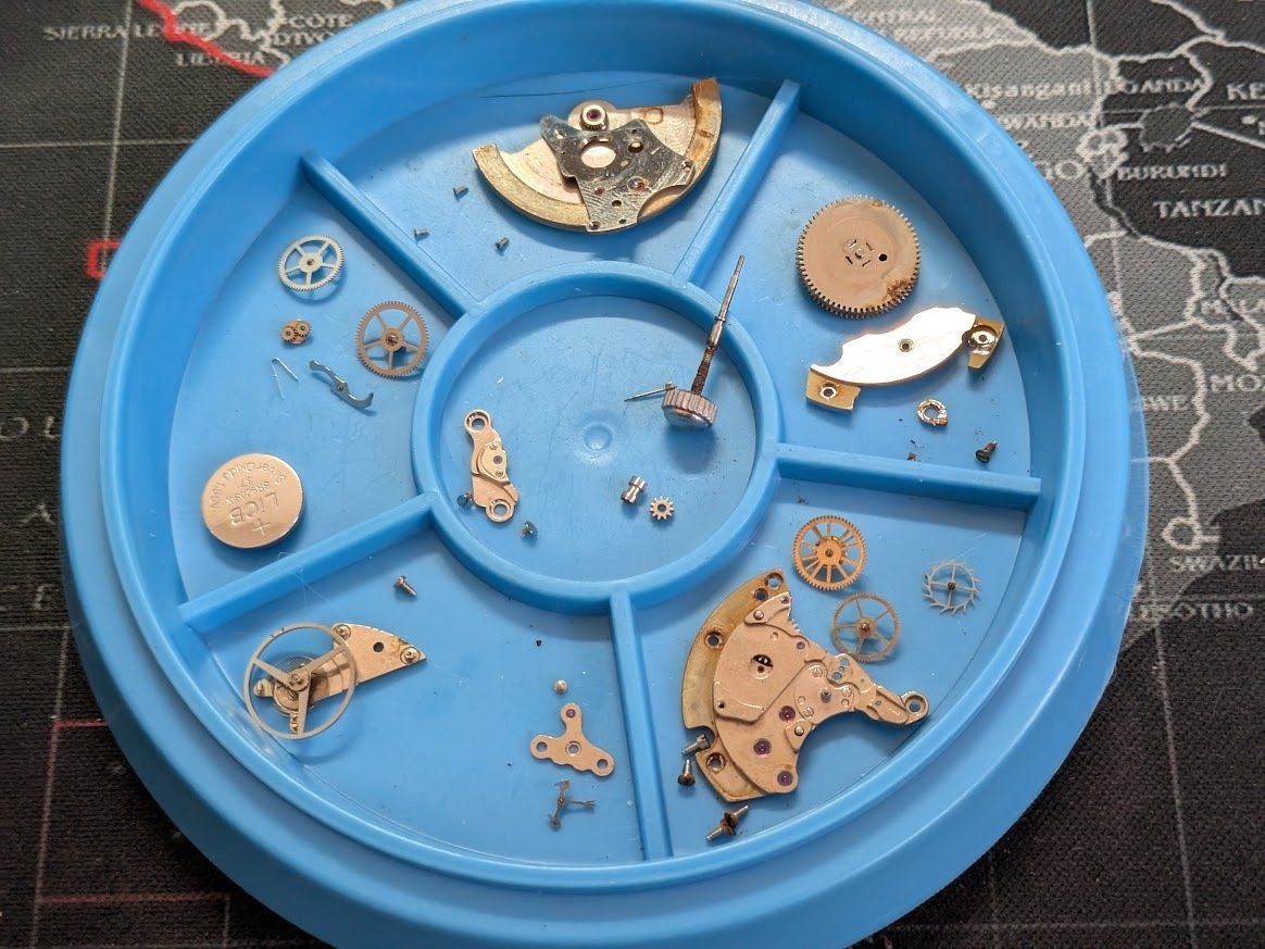 No.397 | Spark | 型番不明 | 部品取りにしようと思っていた時計｜と