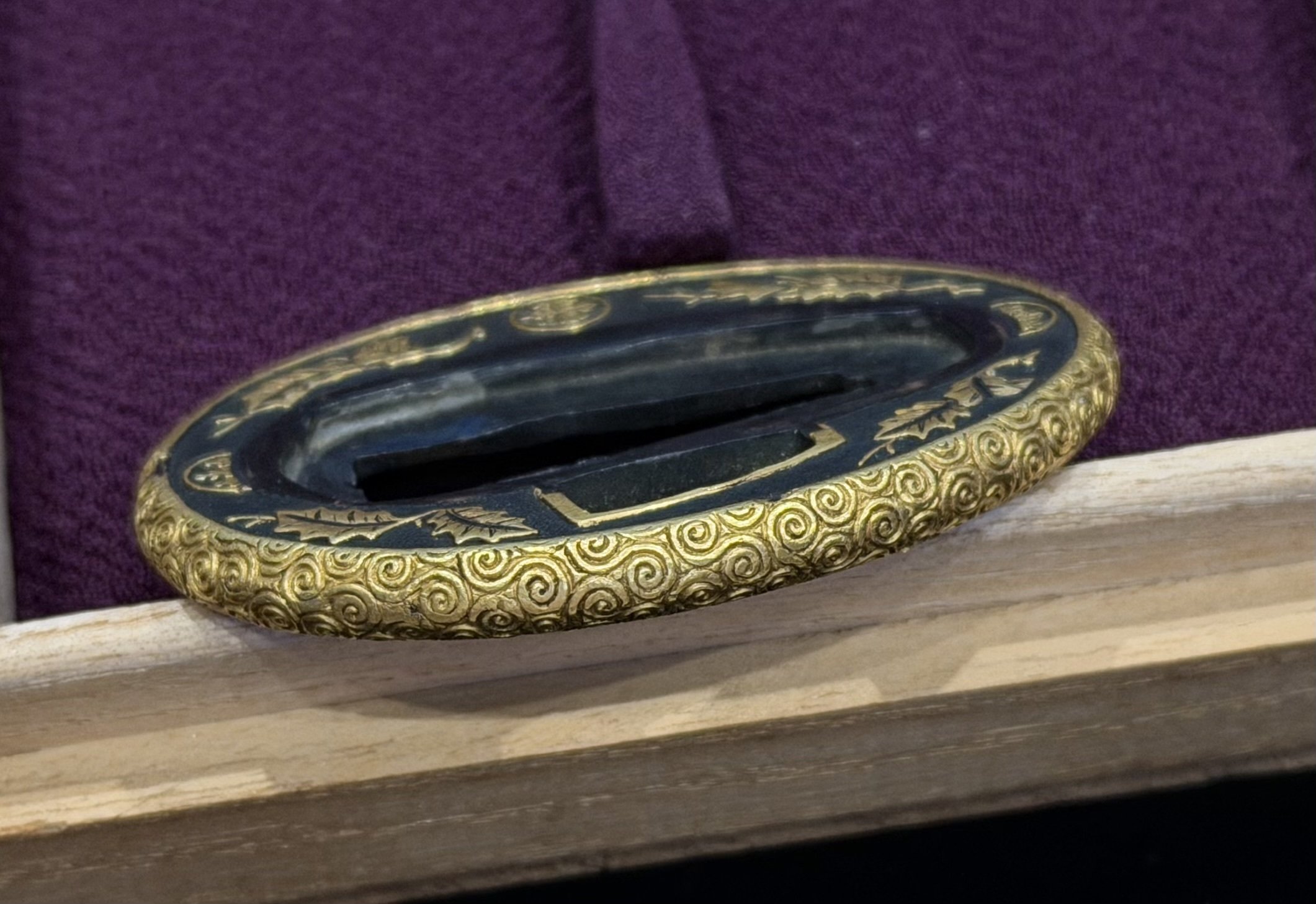 後藤？古金工？鐔①｜刀箱師の日本刀ブログ 中村圭佑