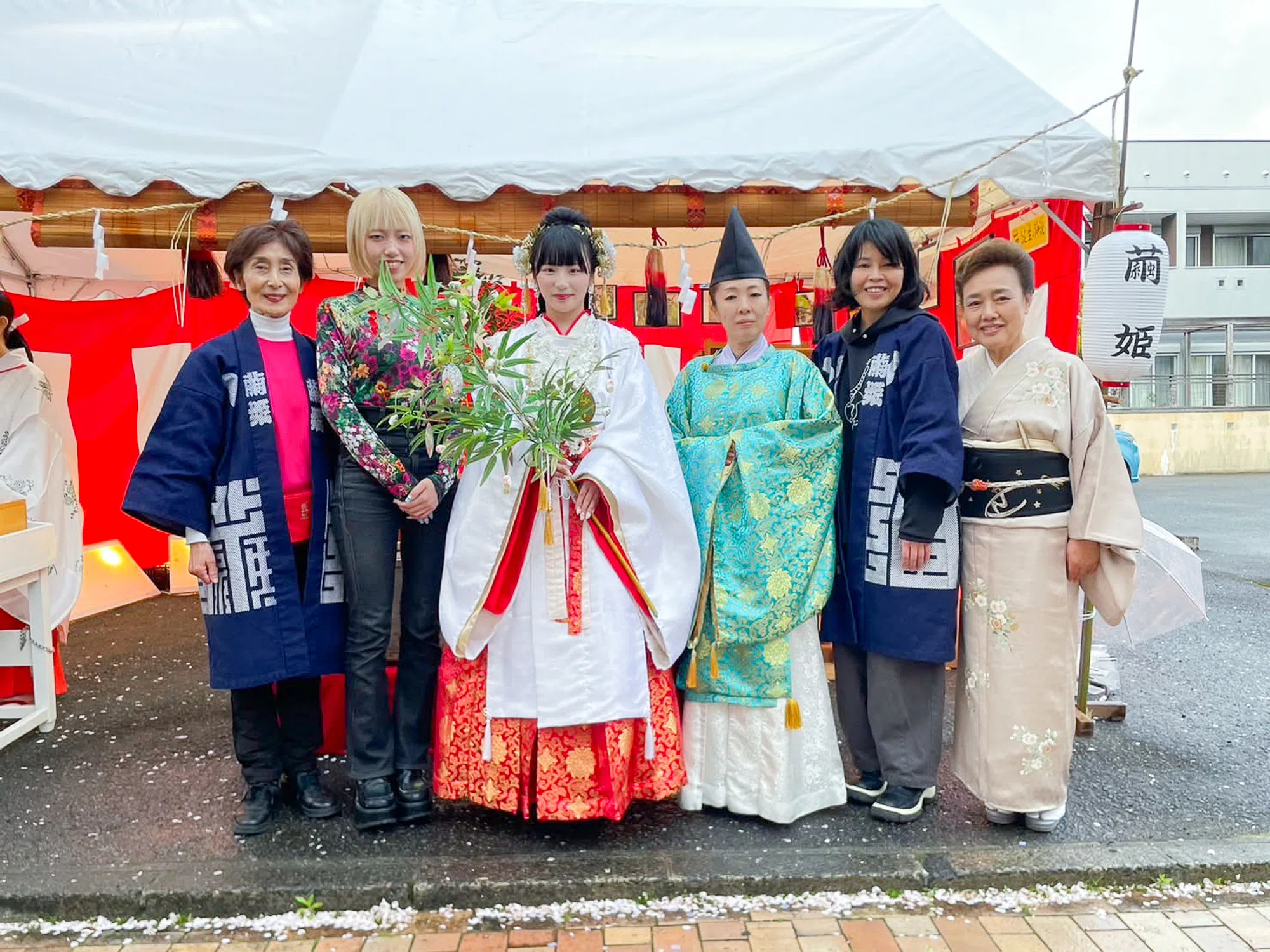 天草は、日本の肝臓だった── 繭姫通り おんなの夜祭りが生まれるまで