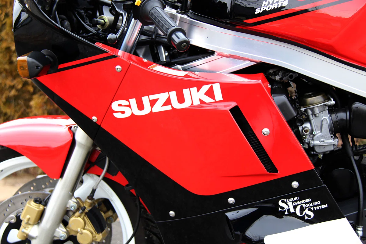 初期型形状GSX-R1100/750用ハーフカウル(流用も 【公式通販】