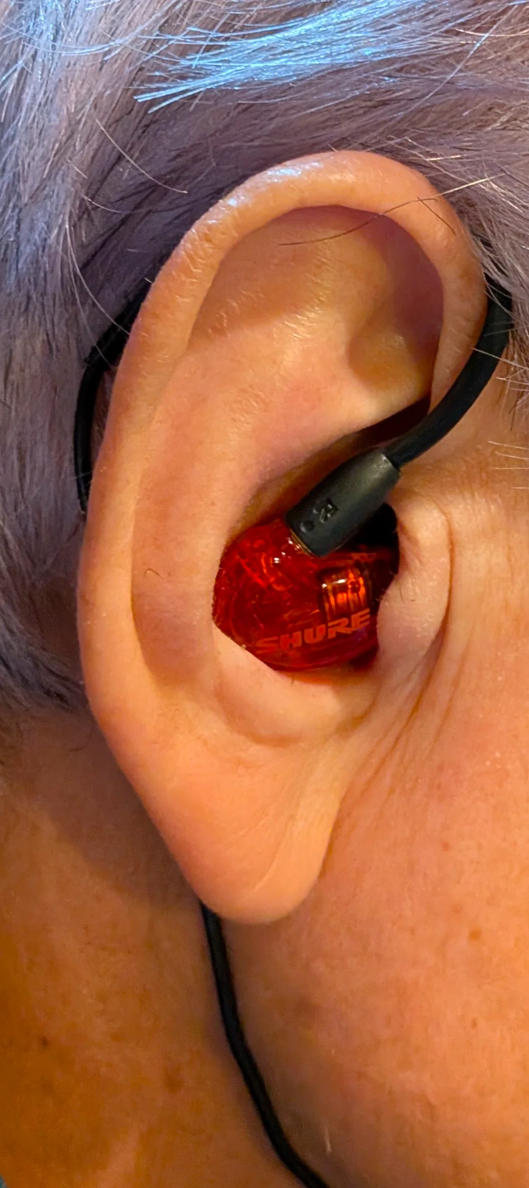 Shure SE215 （赤）｜高雄一史 (taka) ossu