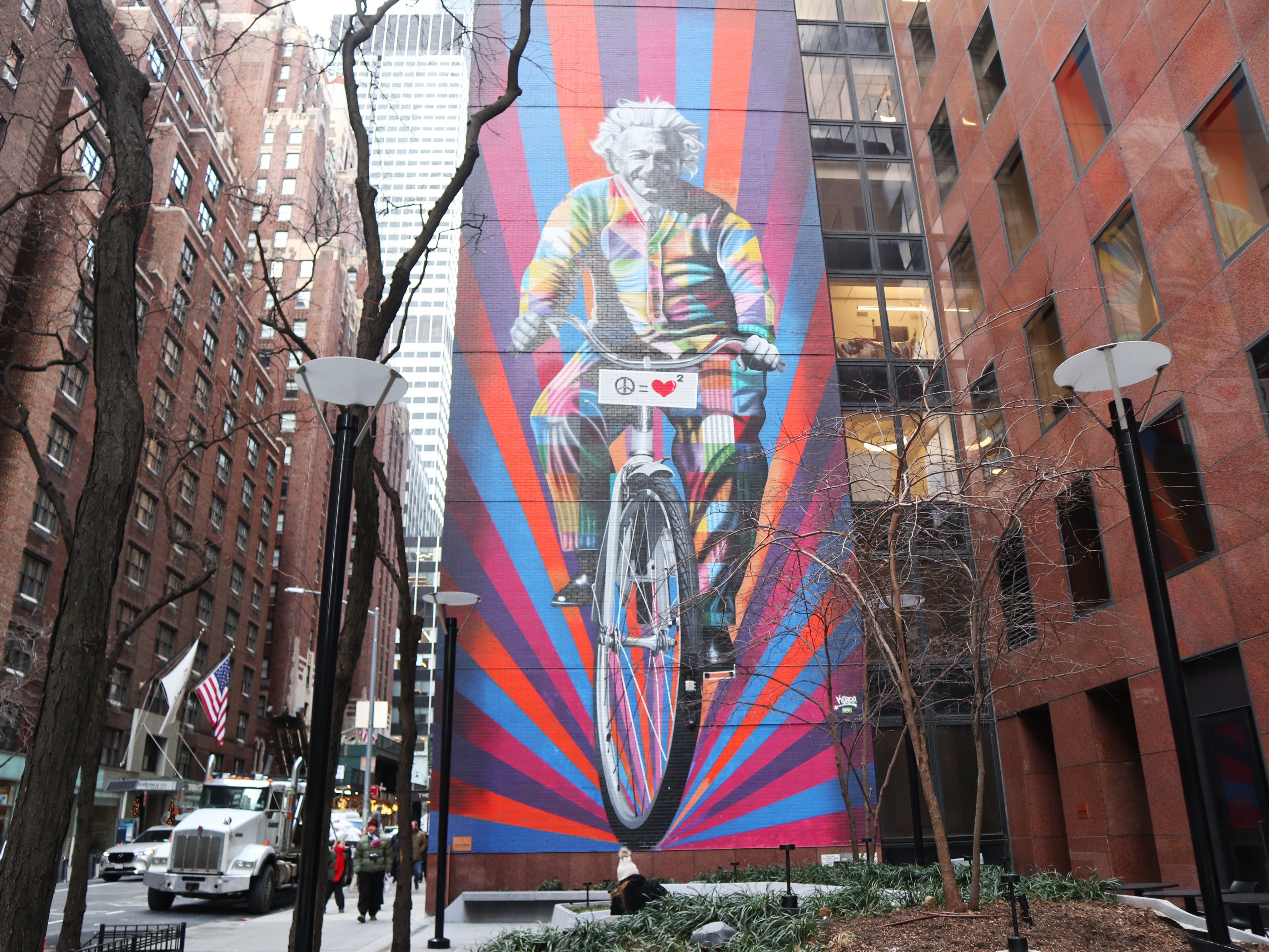 ニューヨーク　マンハッタン　街角　グローサリー　９番街　絵画　木製フレーム New York】歩いて出会うニューヨーク！無料街角アート16選｜過去の名所